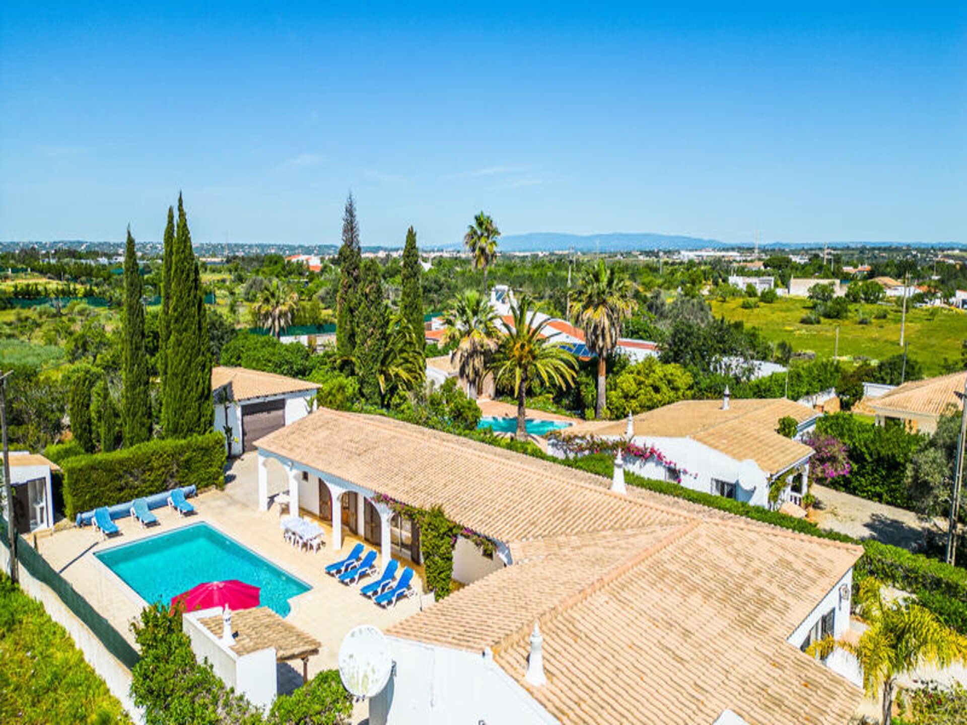 Luxe appartement in Albufeira: 3 slaapkamers, airco en tuin - foto 2