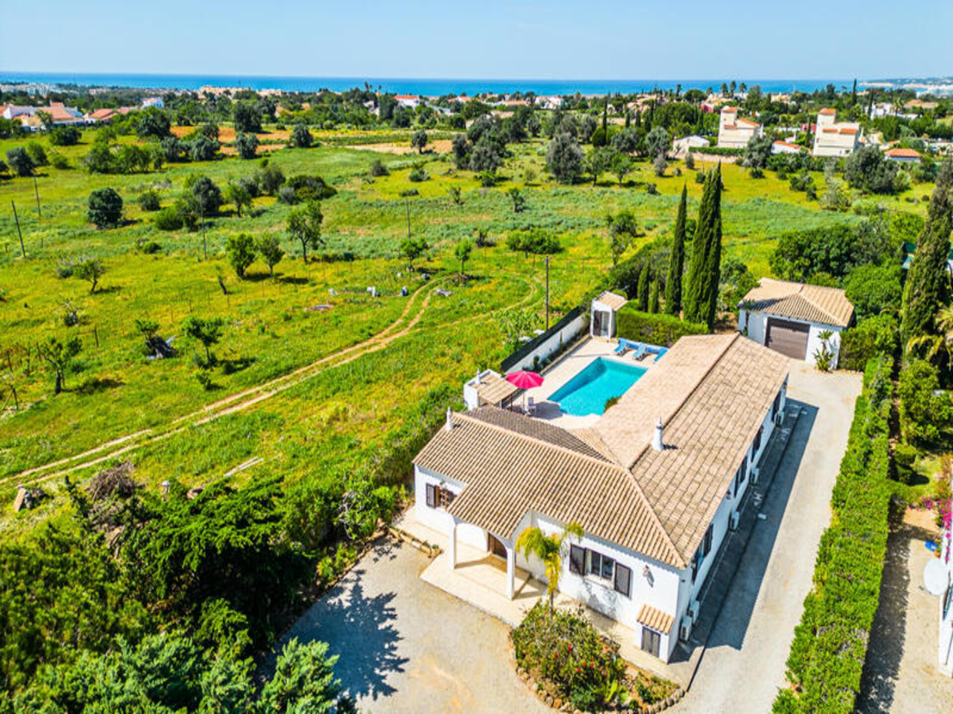Luxe appartement in Albufeira: 3 slaapkamers, airco en tuin - foto 34