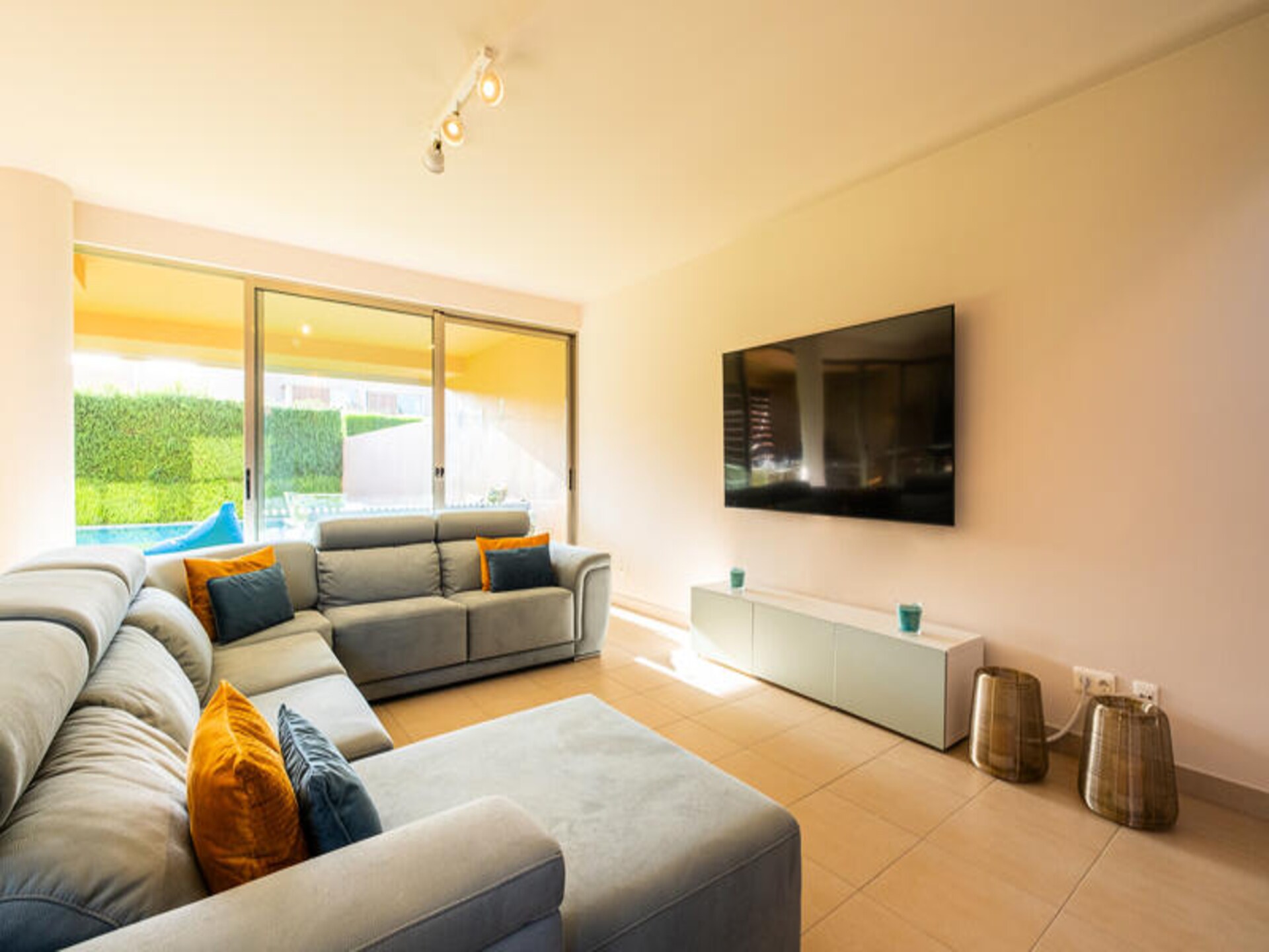 Ruim appartement met privézwembad en tuin in het hart van Albufeira - foto 9