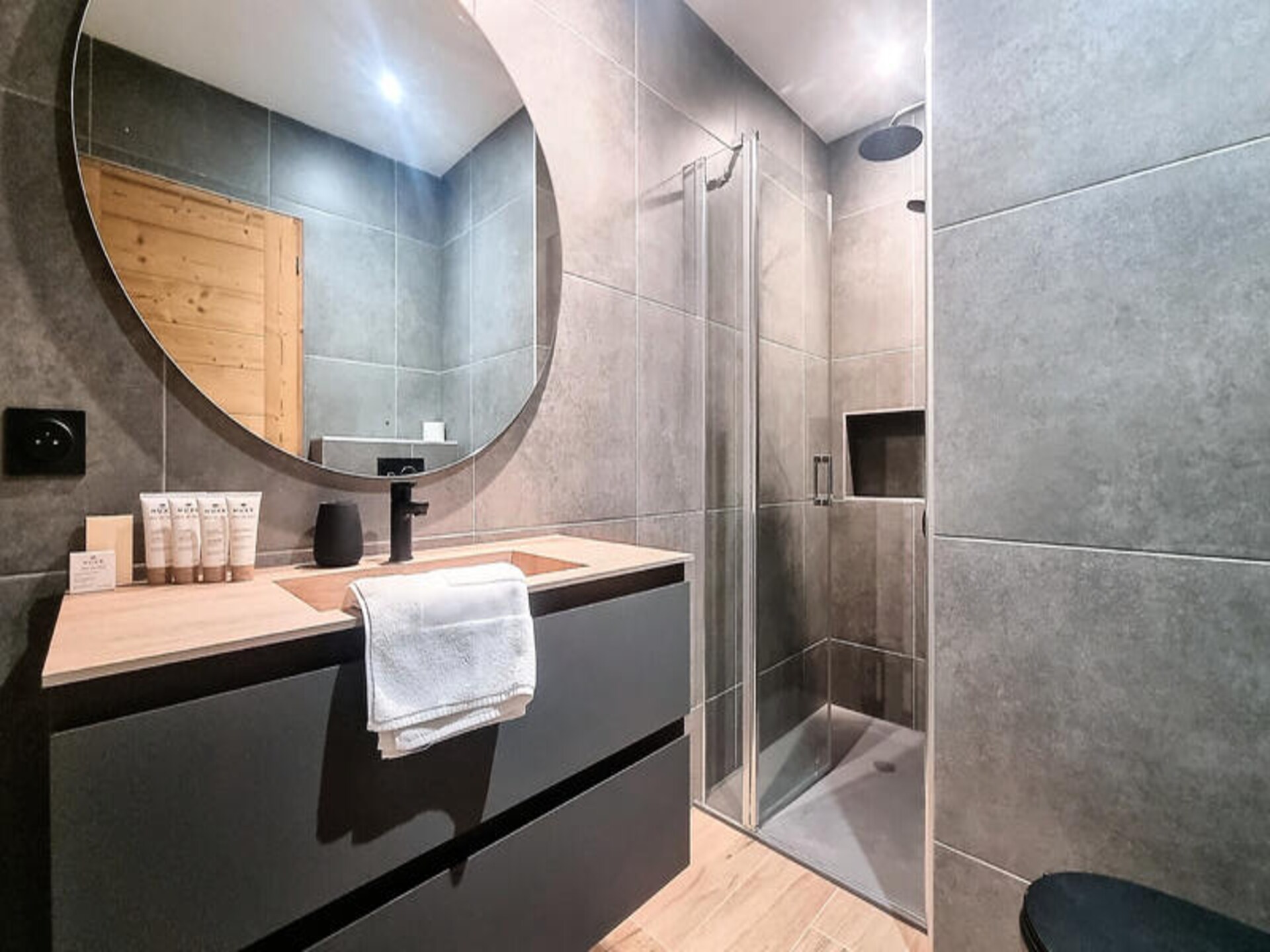 Knus appartement voor 4 op 550m van de piste in Les Gets - foto 13
