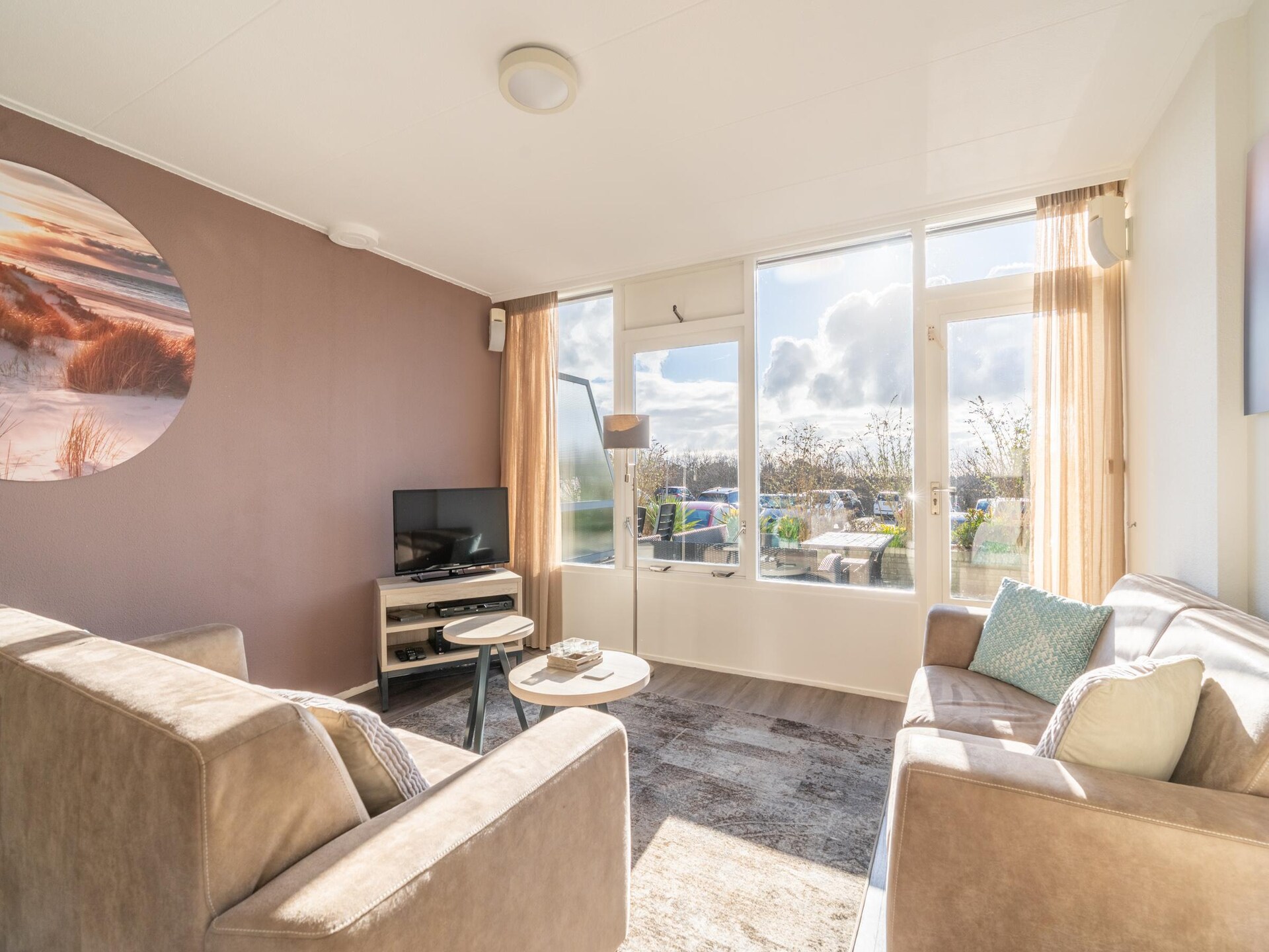 Juliana 074: Luxe 4-persoons appartement op begane grond, 200m van strand - foto 2