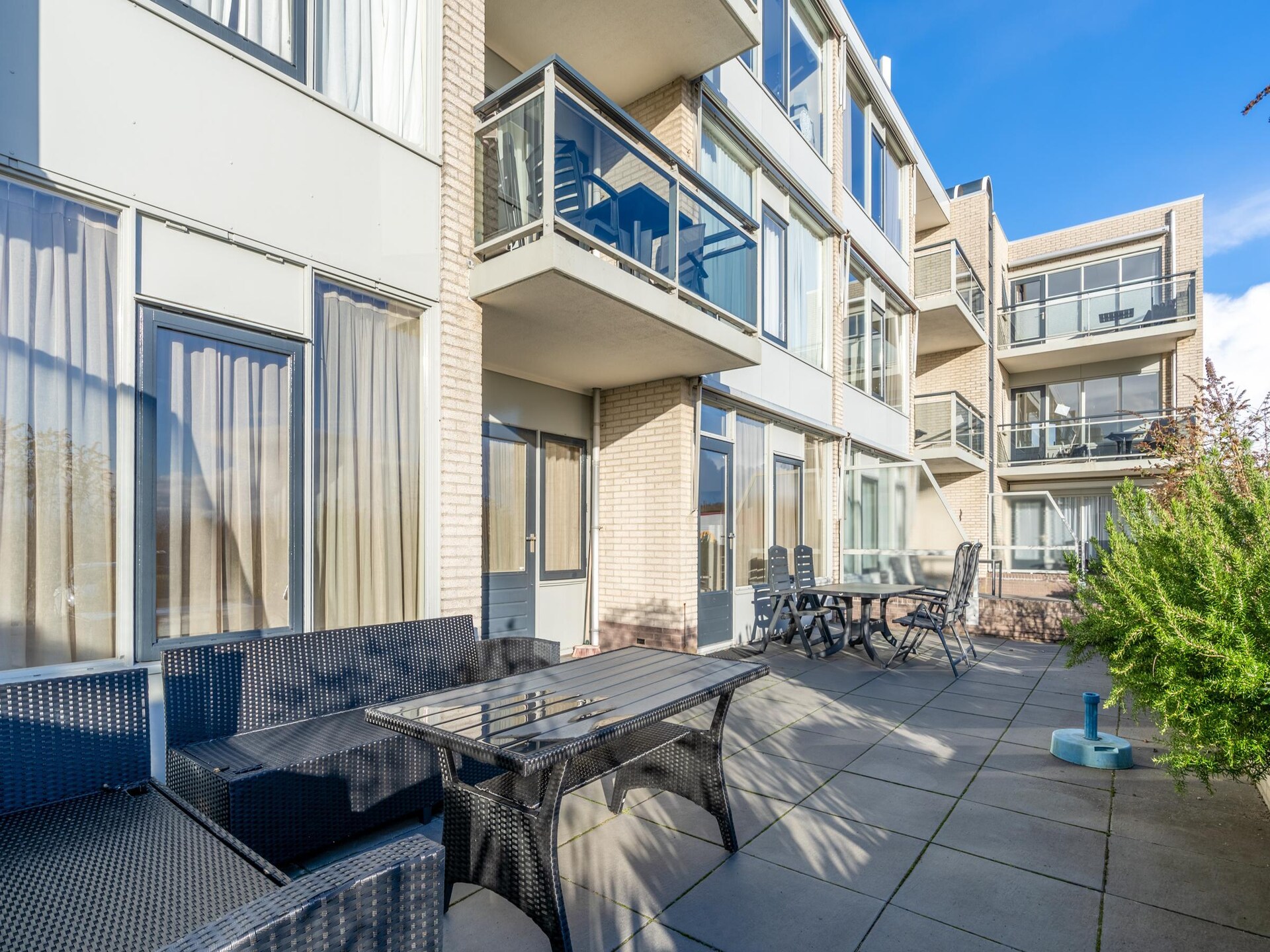 Juliana 074: Luxe 4-persoons appartement op begane grond, 200m van strand - foto 11