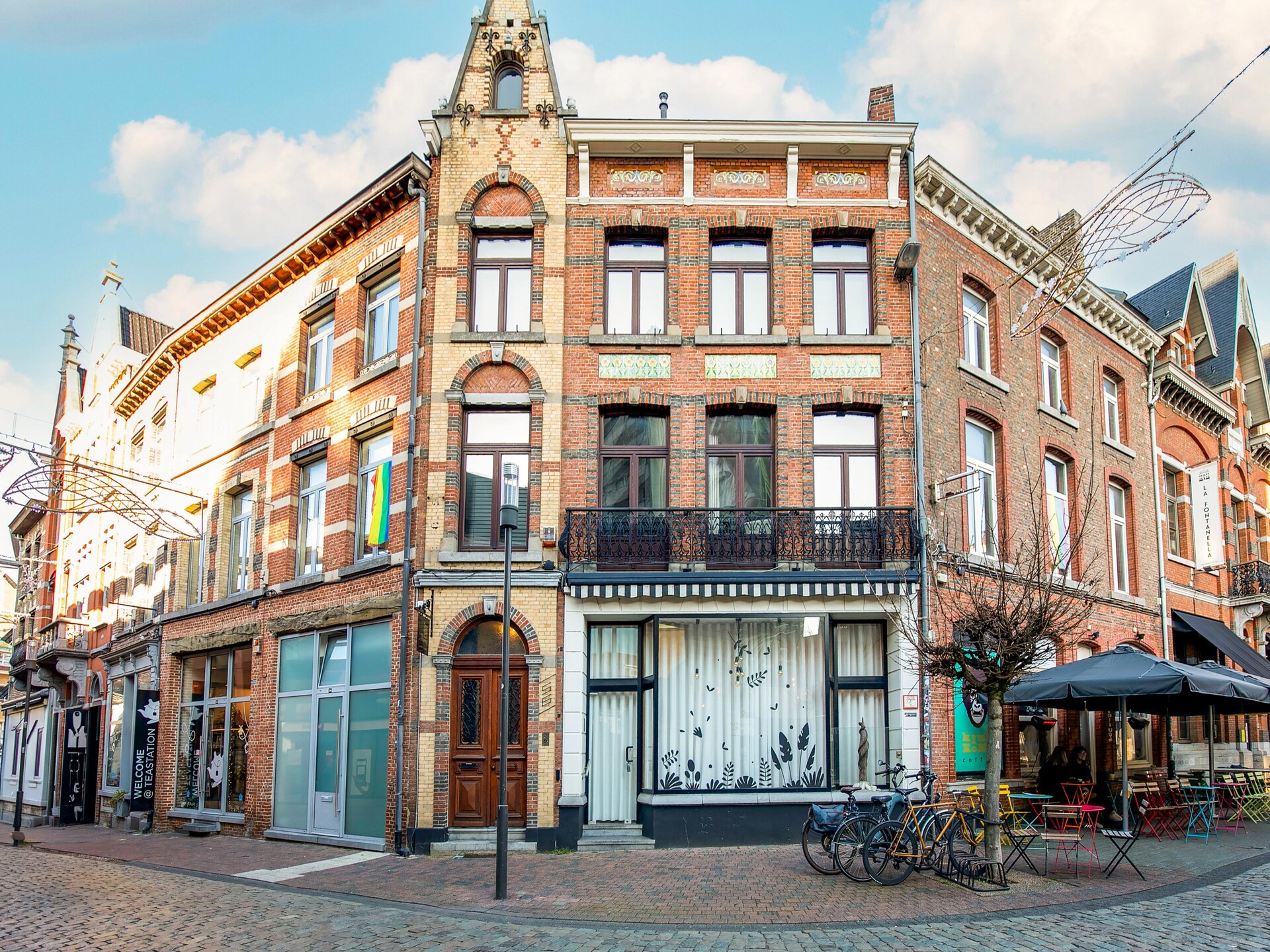 12-persoons designvakantiehuis in hartje Hasselt - foto 1