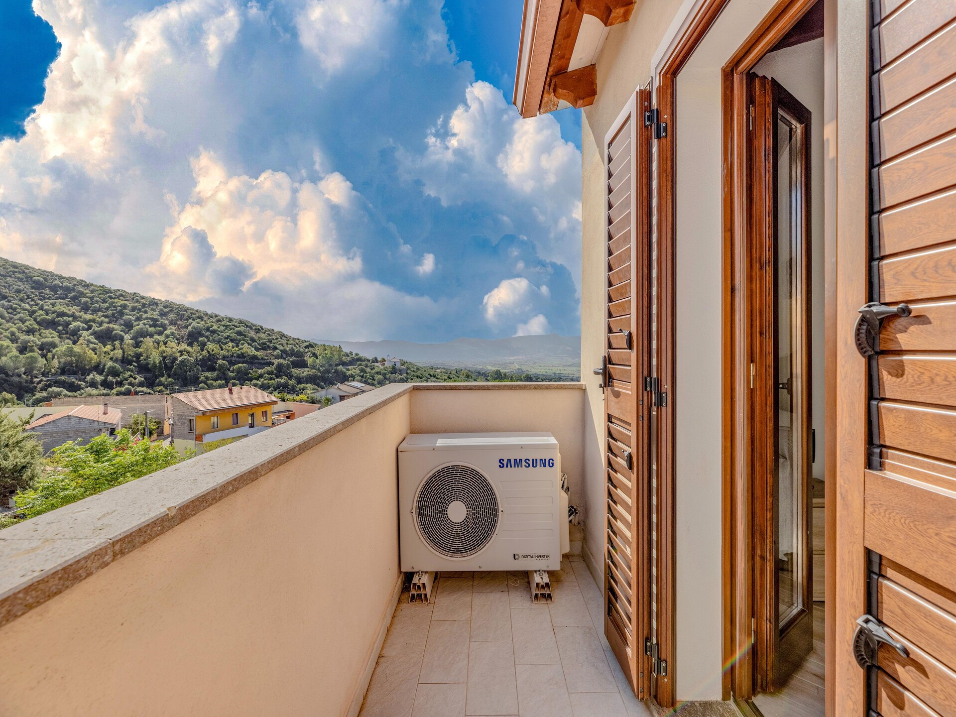 Penthouse Badesi met panoramisch uitzicht, vlakbij zee - foto 29