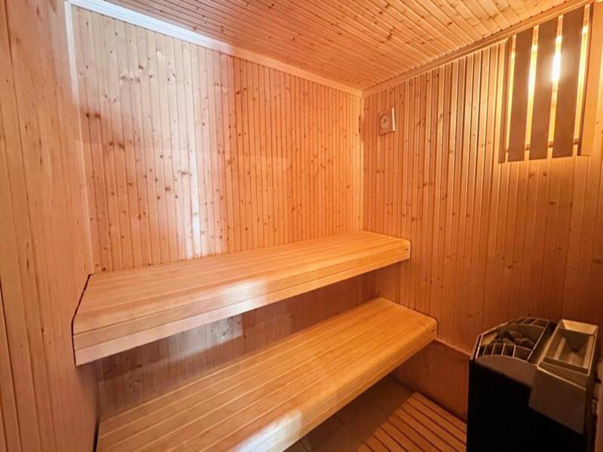 Ruim chalet voor 8 personen in Vars met sauna en zicht op de pistes - foto 4