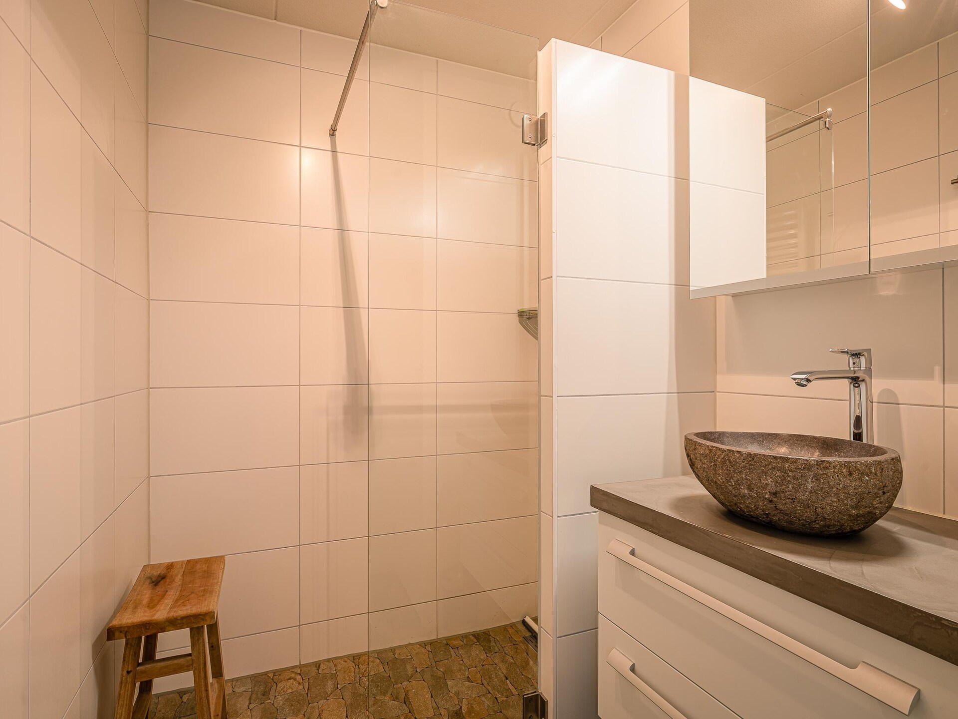 Juliana 102: Modern appartement met zeezicht op loopafstand van strand en centrum - foto 11