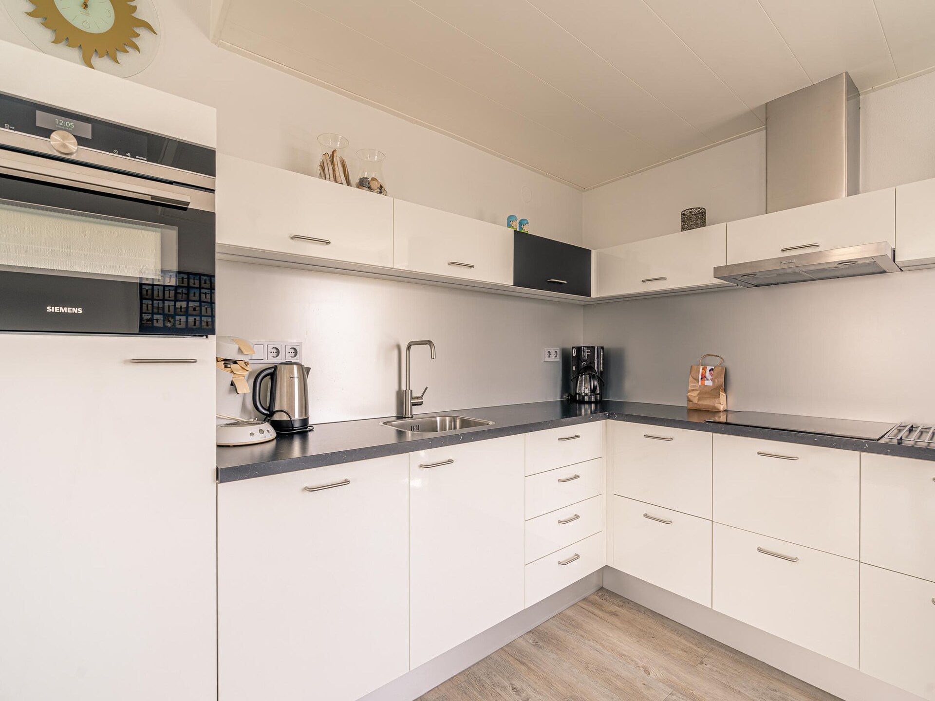 Juliana 132: Modern hoekappartement met duin- en zeezicht in De Koog - foto 7