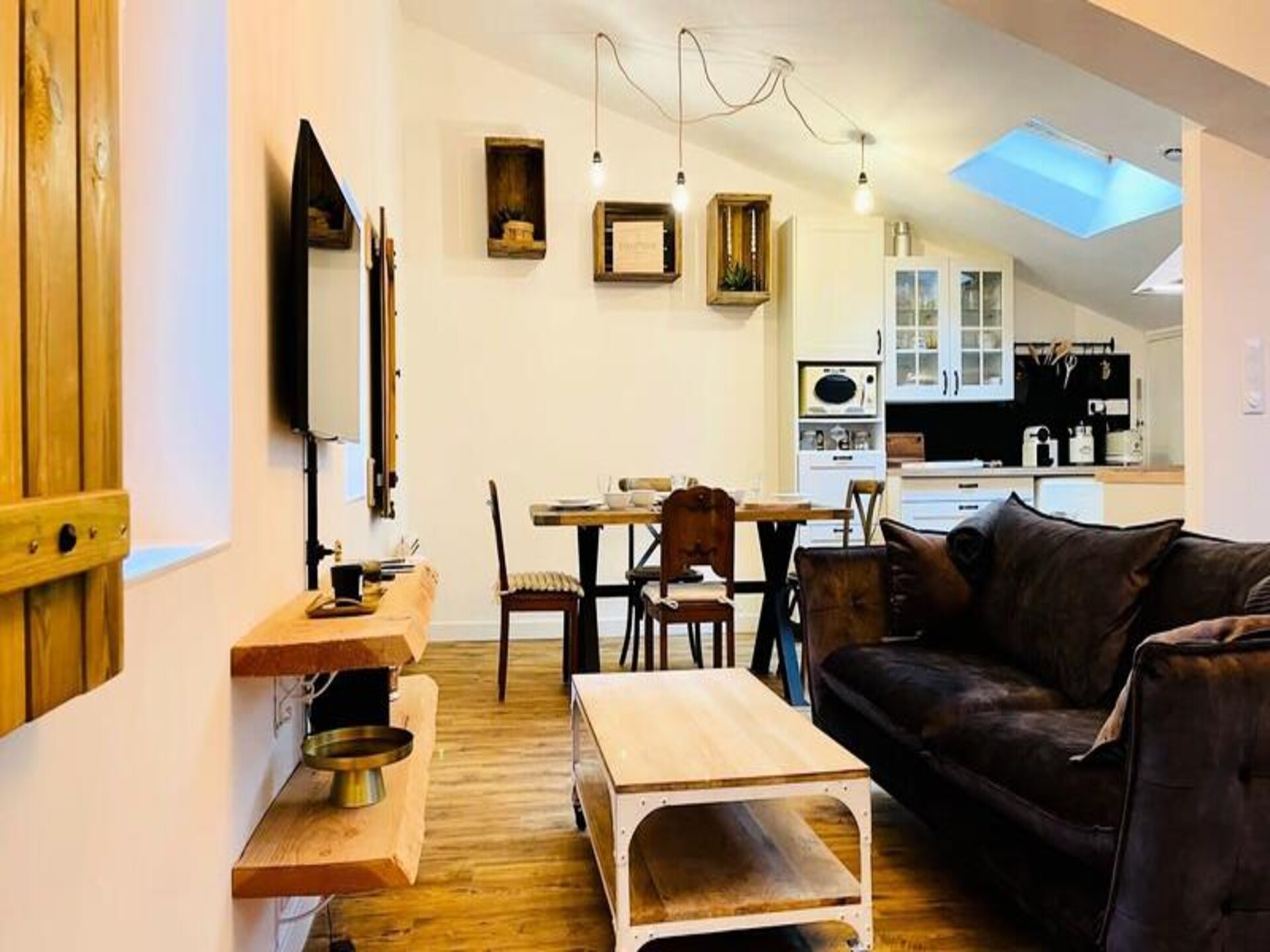 Knus appartement aan het Stadhuisplein in hartje La Rochelle - foto 1