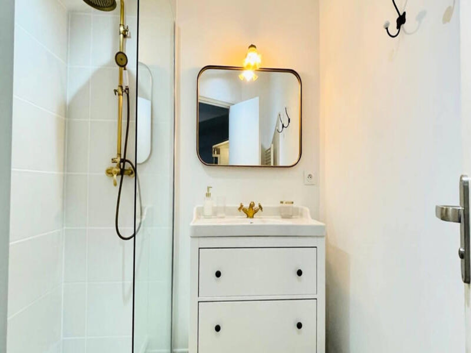 Knus appartement aan het Stadhuisplein in hartje La Rochelle - foto 35