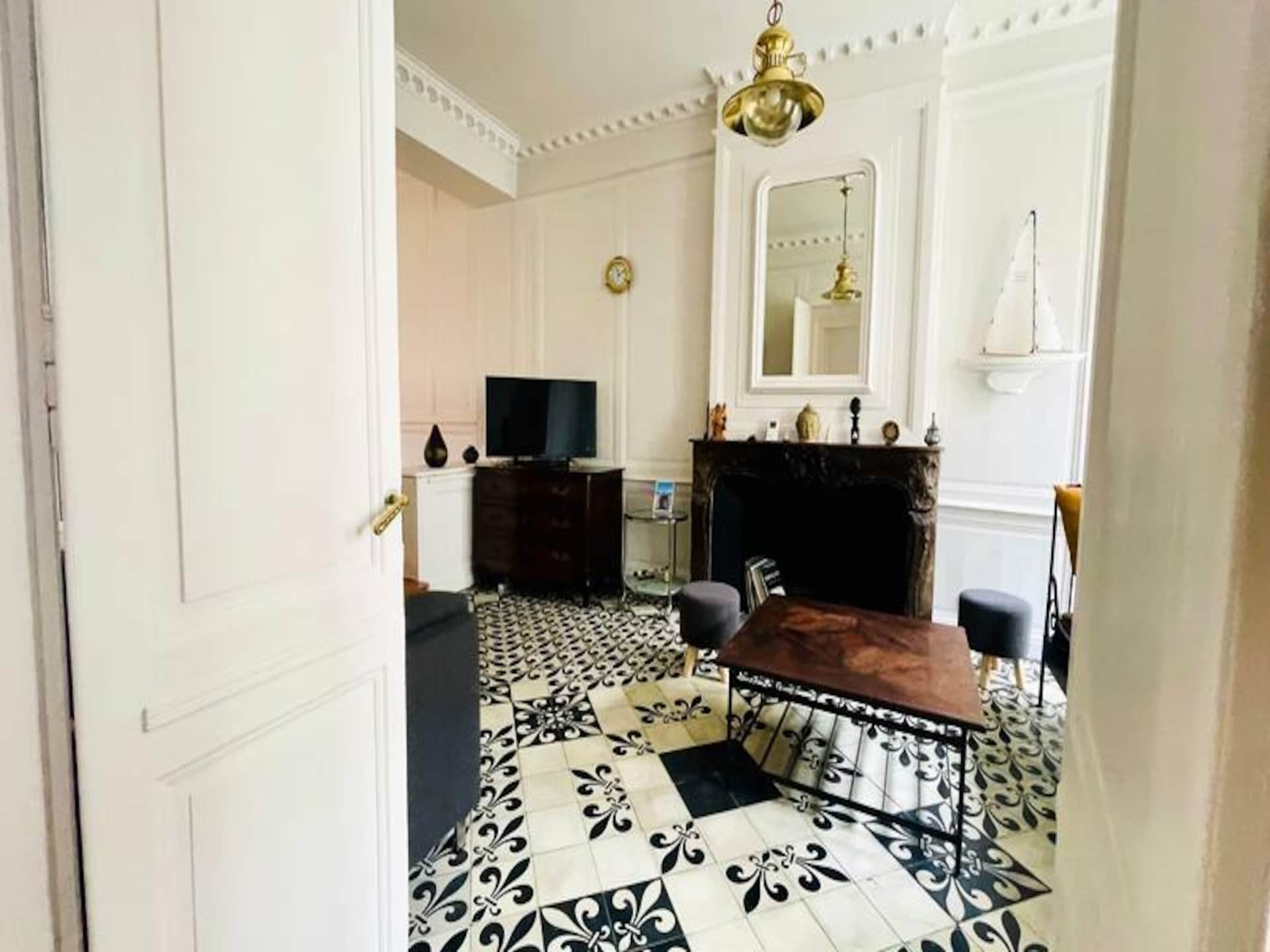 Ruim familiehuis in hartje La Rochelle, vlakbij de haven - foto 3