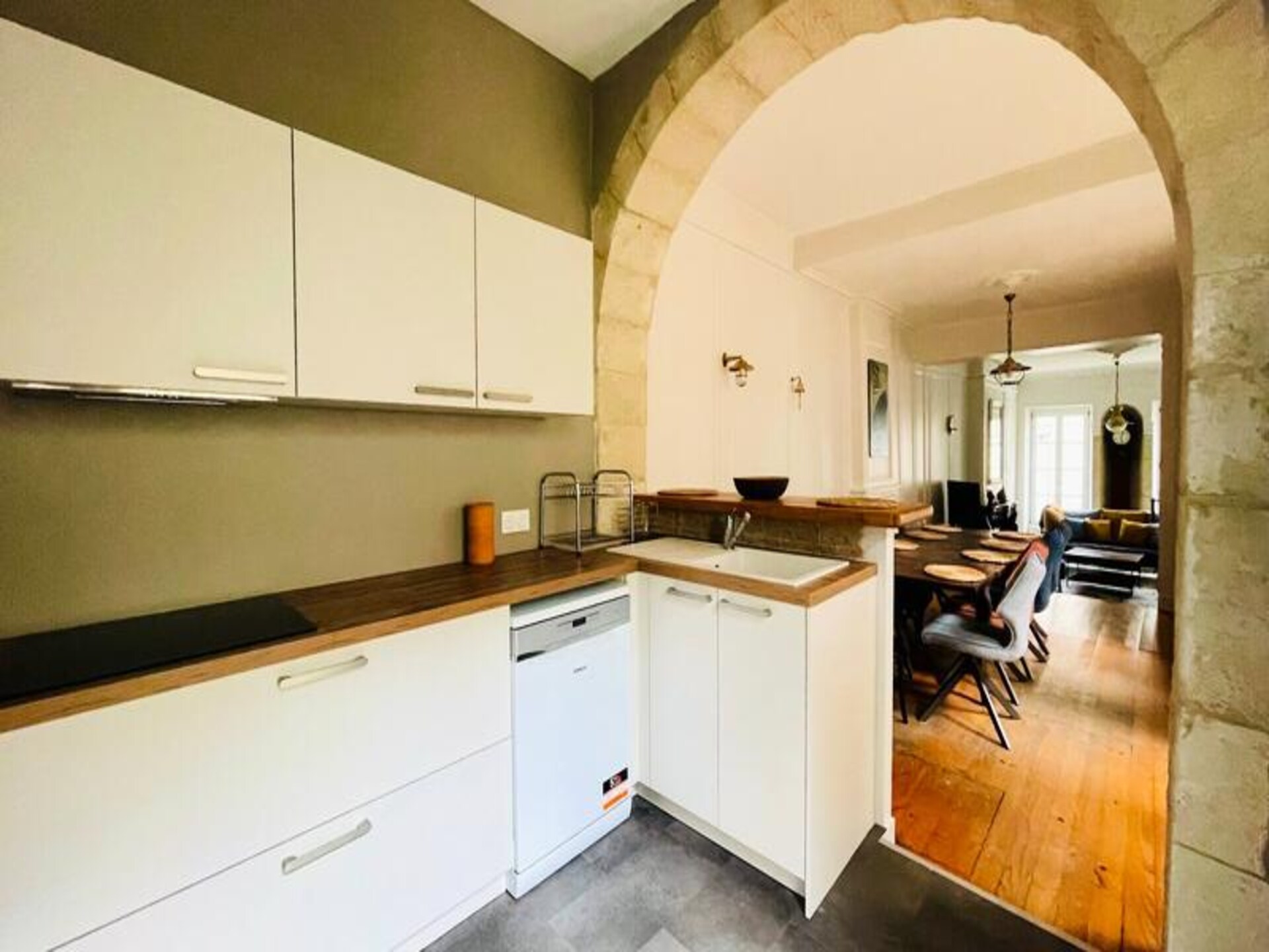 Ruim familiehuis in hartje La Rochelle, vlakbij de haven - foto 25