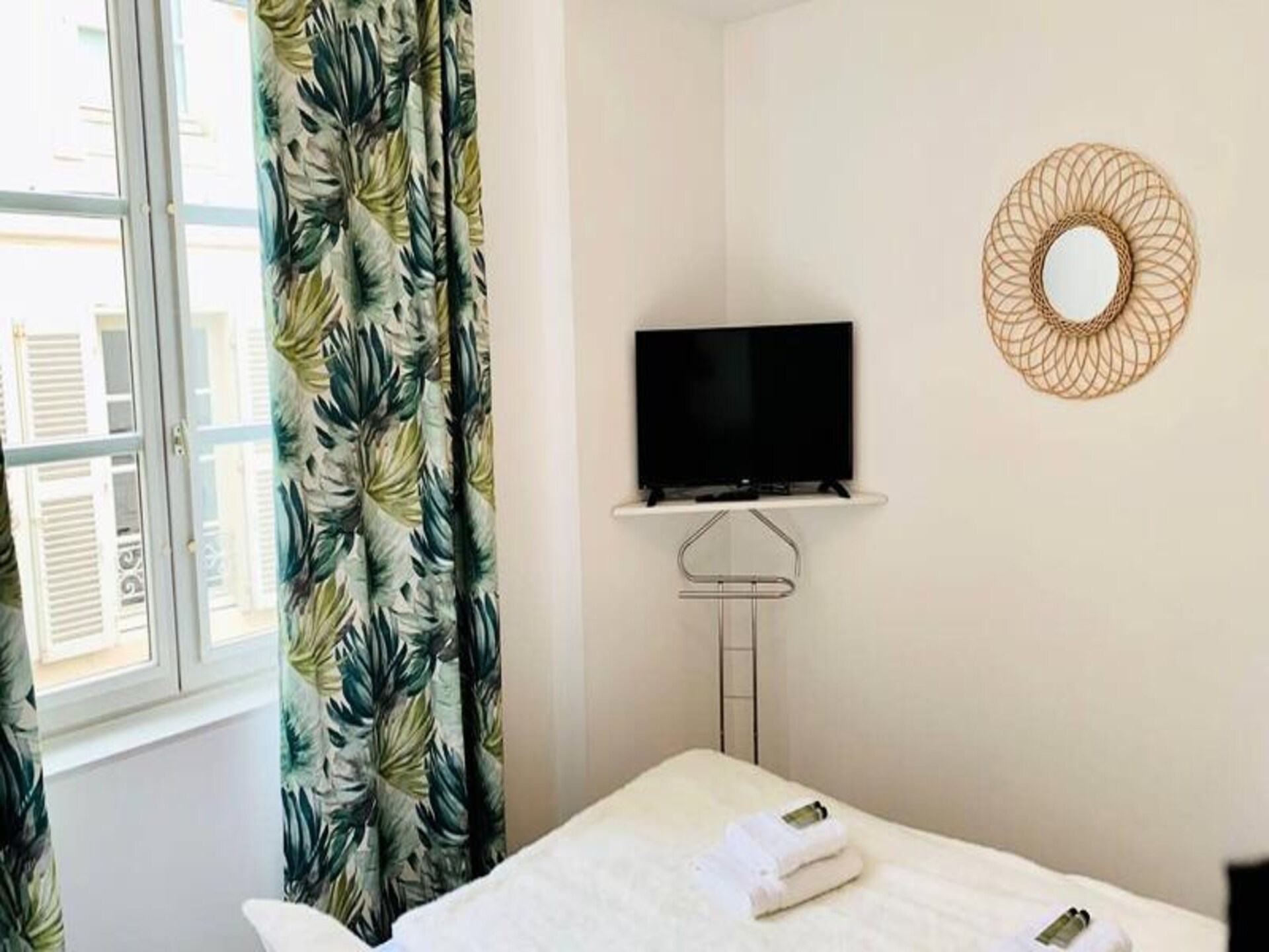 Gerenoveerd appartement in historisch hart La Rochelle, vlakbij oude haven - foto 18