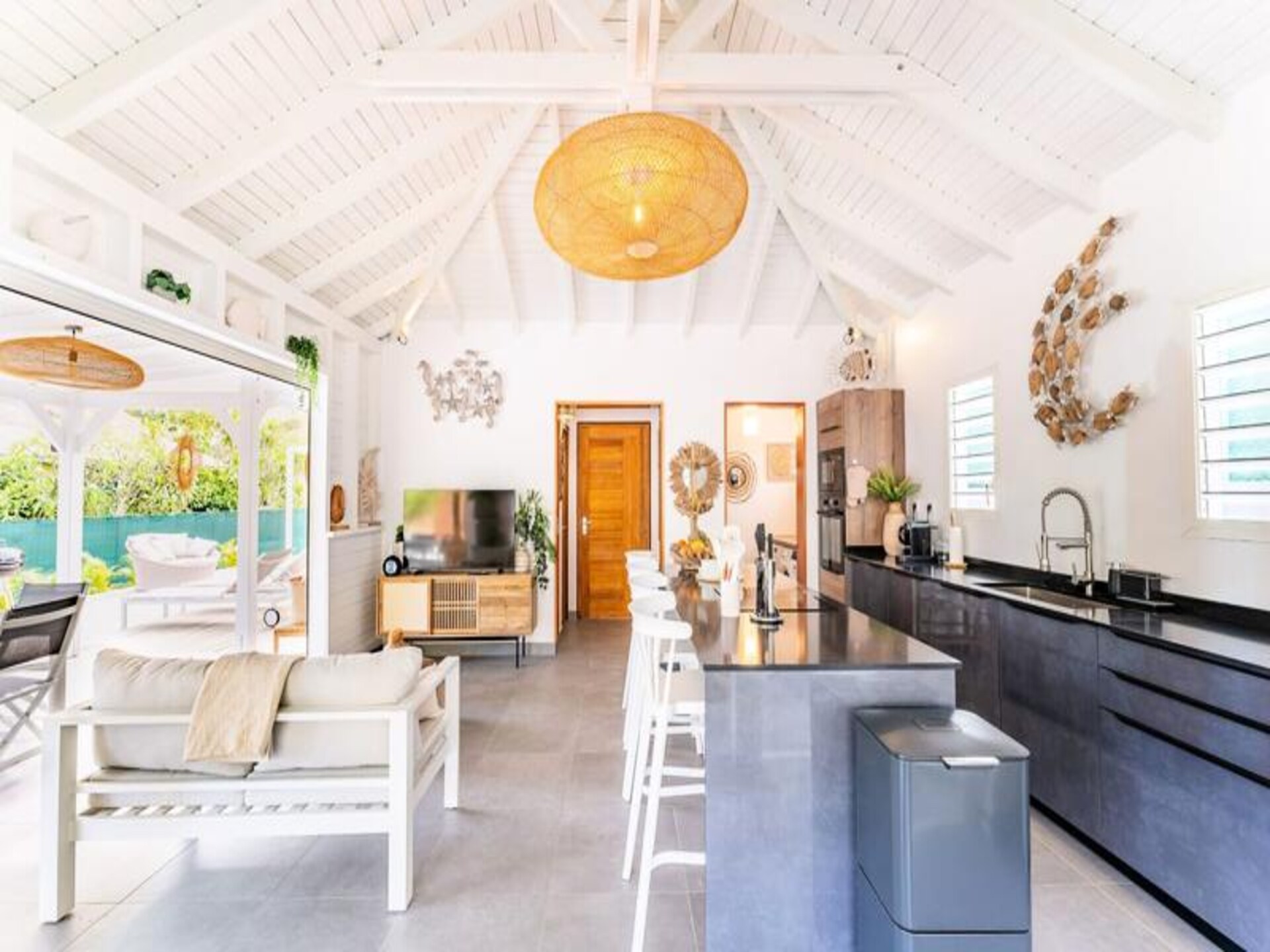Villa Bohème: Luxe oase met privézwembad op Les Saintes, vlakbij strand - foto 7