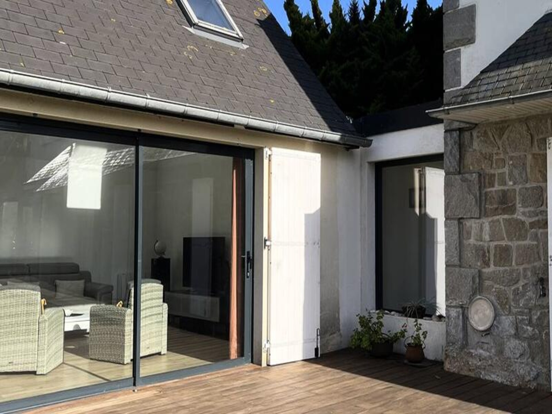 Gerenoveerd appartement op loopafstand van haven Dahouet - foto 1