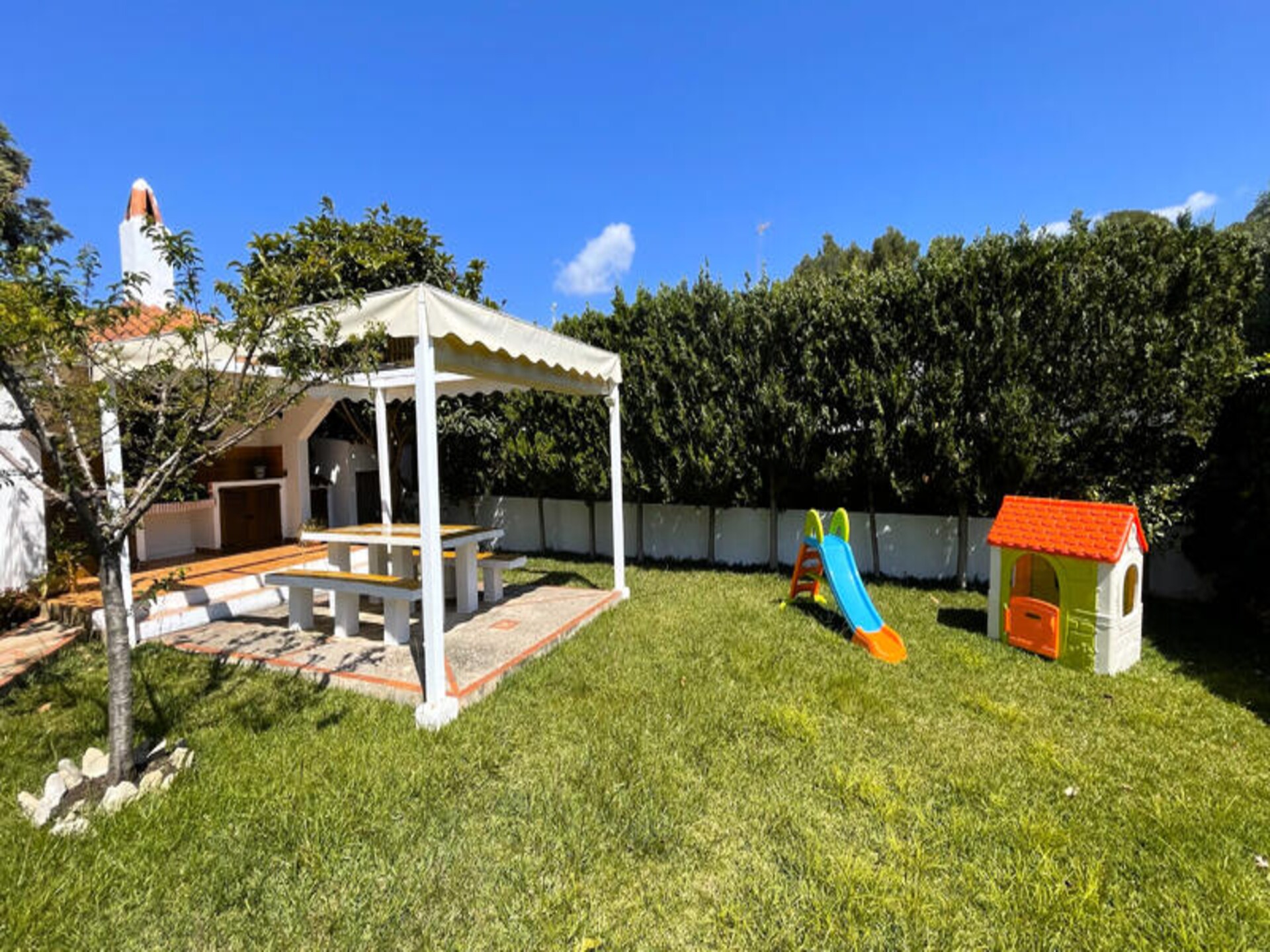 Ruim appartement met tuin in Cala Galdana, dichtbij het strand - foto 11