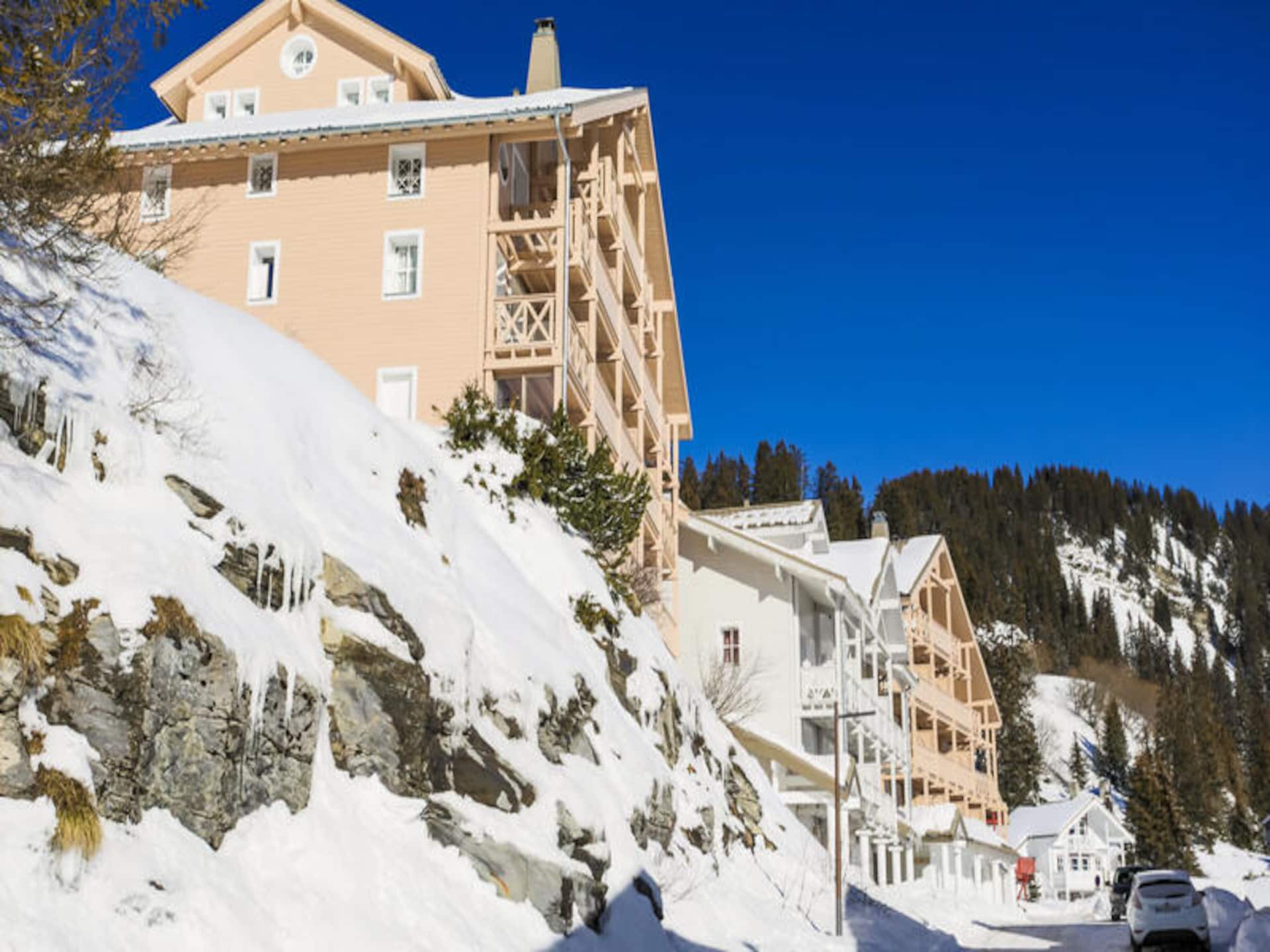 Appartement op 1800m in Flaine met panoramisch uitzicht en balkon - foto 2