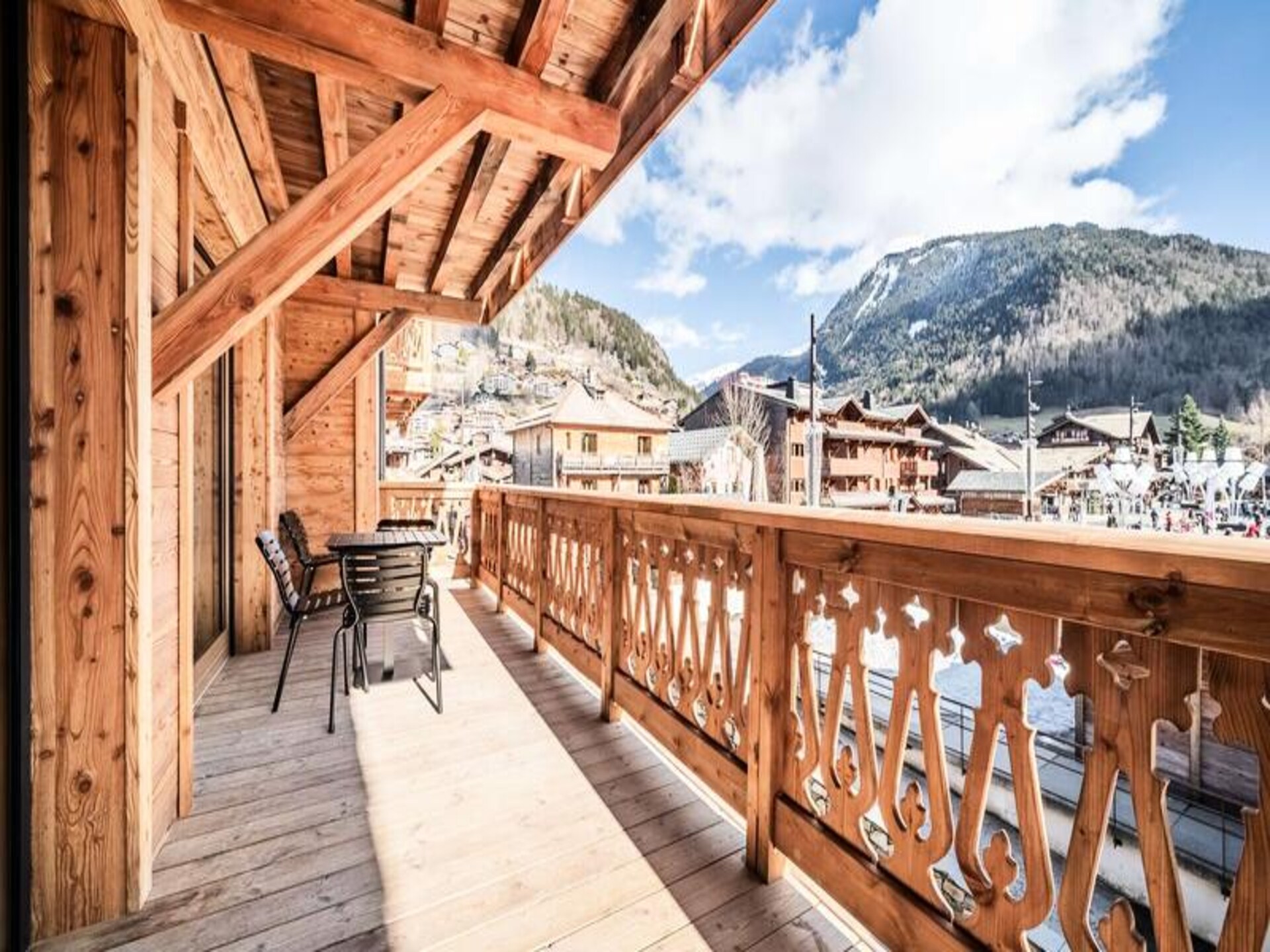 Stijlvol appartement met bergzicht en terras in het hart van Morzine - foto 17