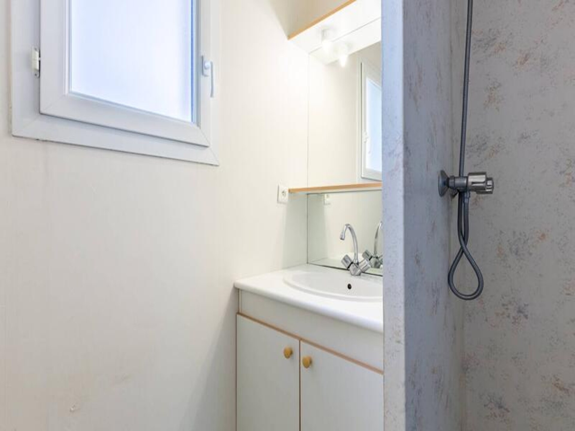 Ruim appartement 6 personen met zwembad, vlakbij de piste in Germ - foto 9