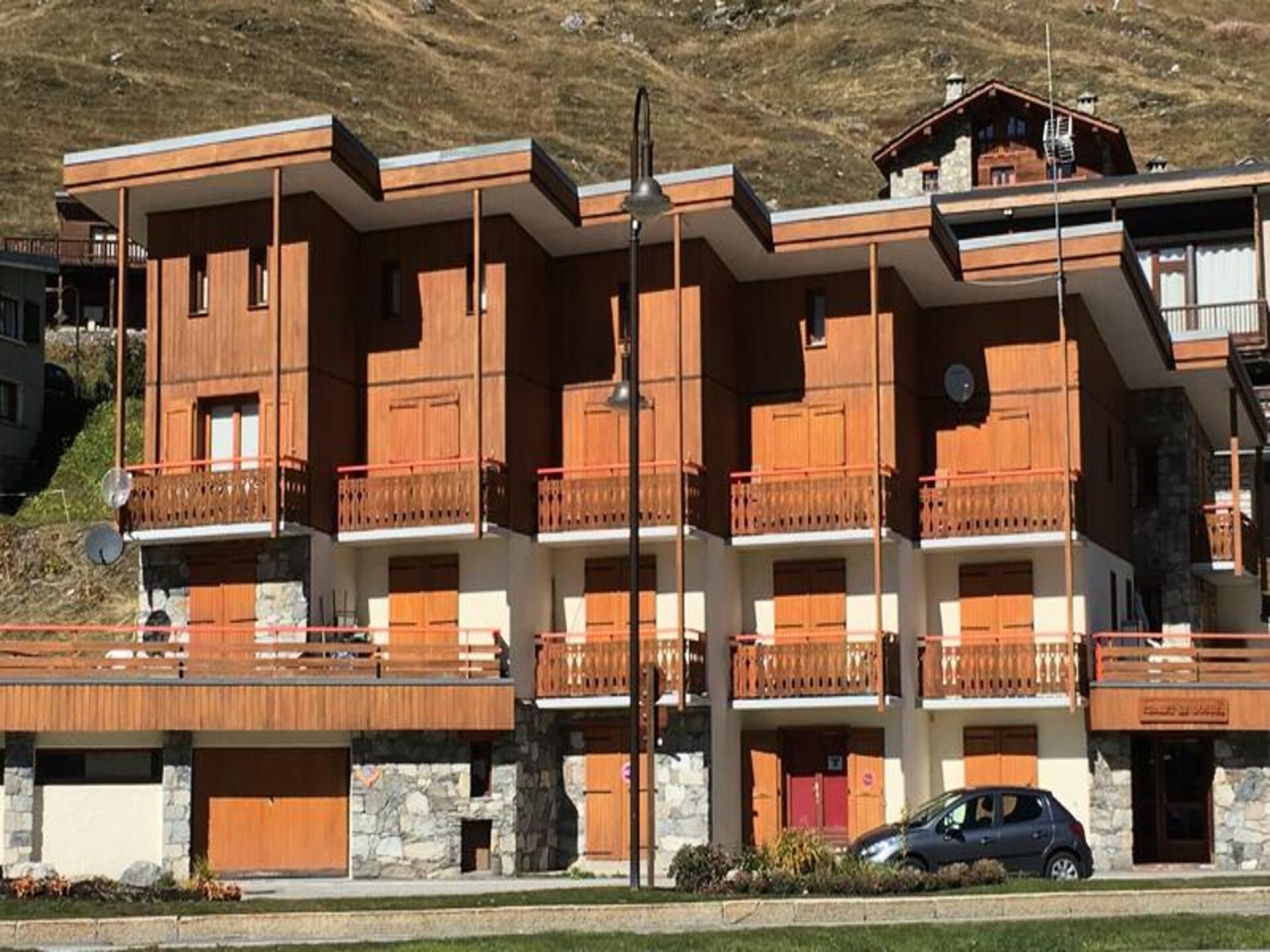 Rustiek appartement aan het meer van Tignes, vlakbij de pistes - foto 2