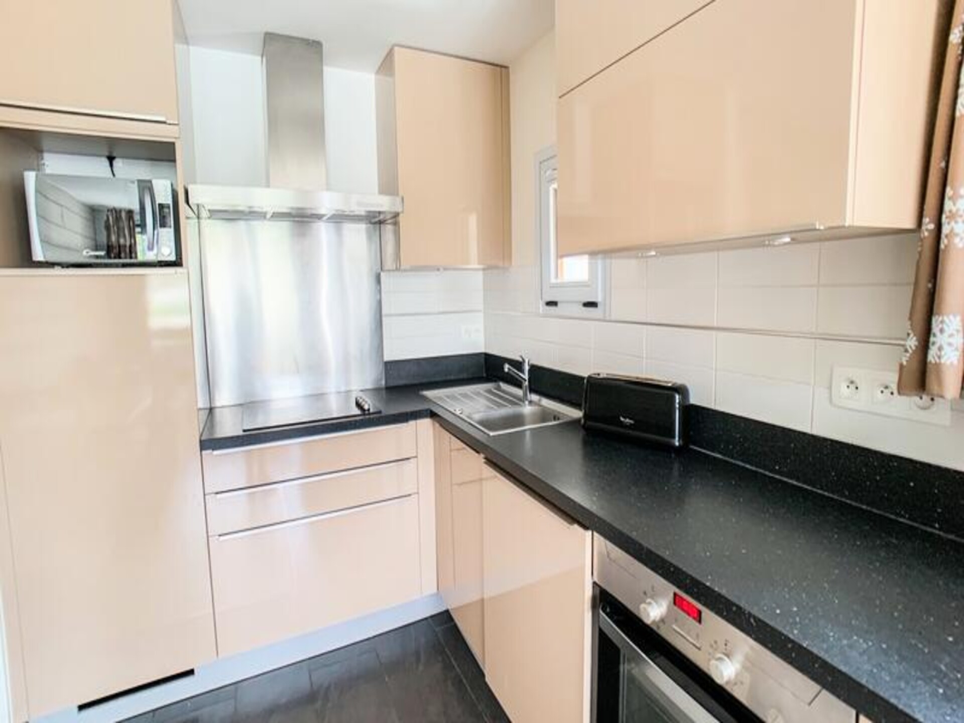 Ski-in/ski-out appartement voor 9 personen op 2100m hoogte in Tignes - foto 2