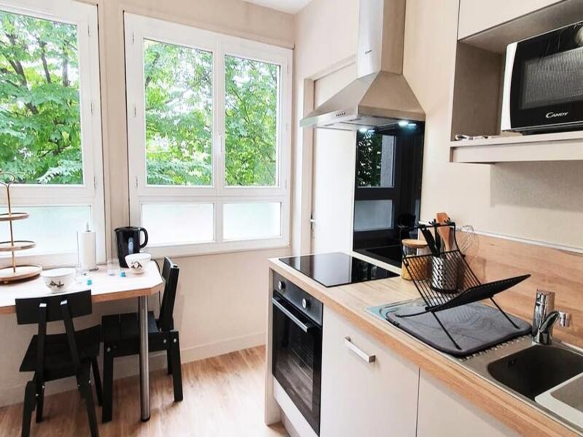 Ruim 6-persoons appartement in hartje Caen, vlakbij Place Maréchal Foch - foto 5