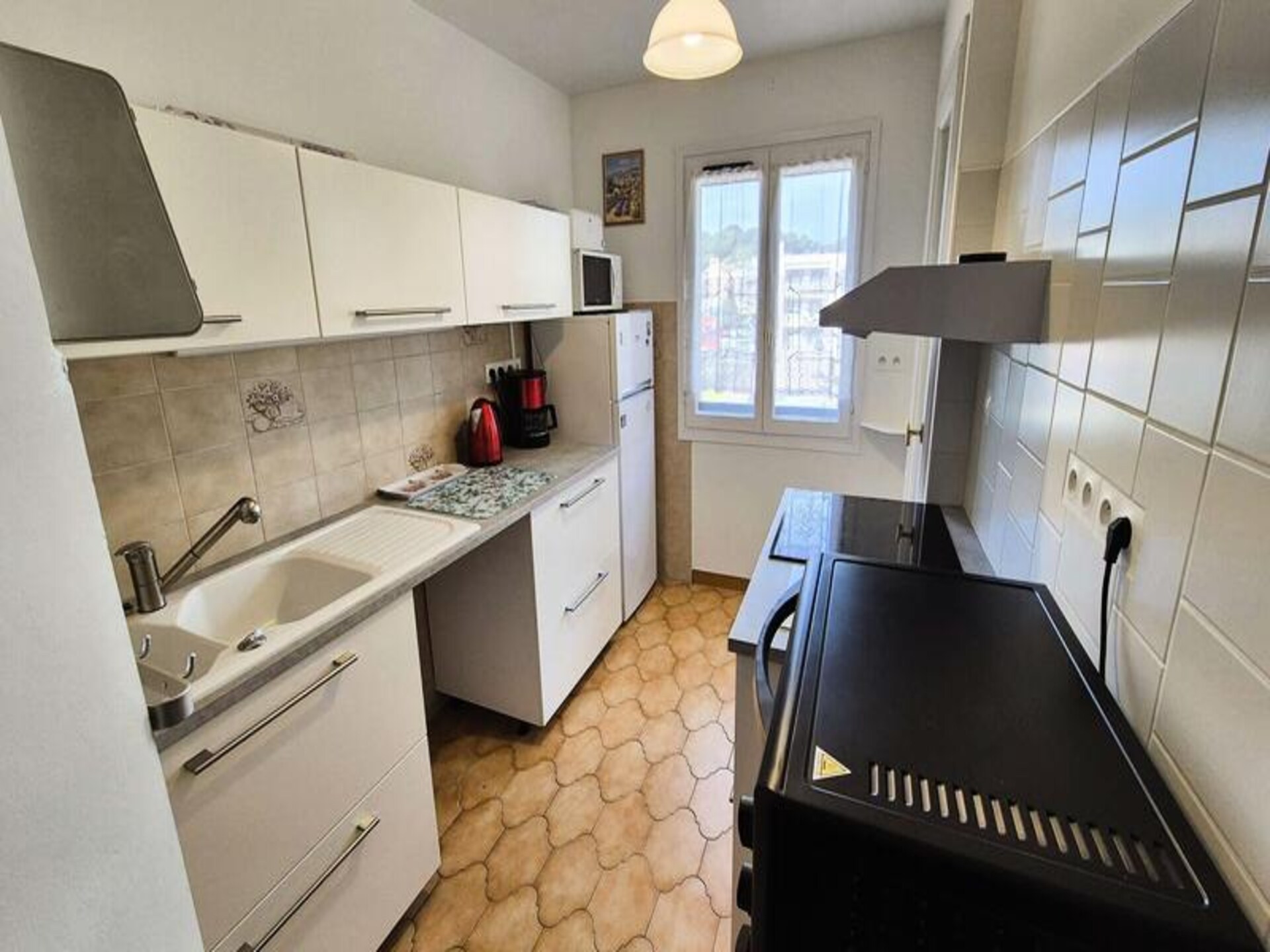 Zonnig appartement op loopafstand van haven en strand in Sanary-sur-Mer - foto 6