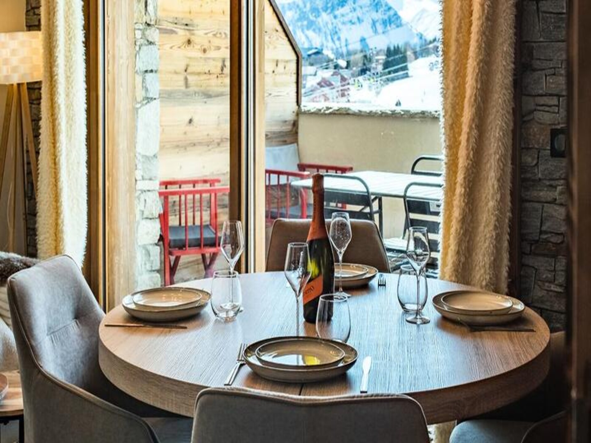 Ski-in ski-out appartement La Grande Verdette met privéjacuzzi in La Toussuire - foto 3