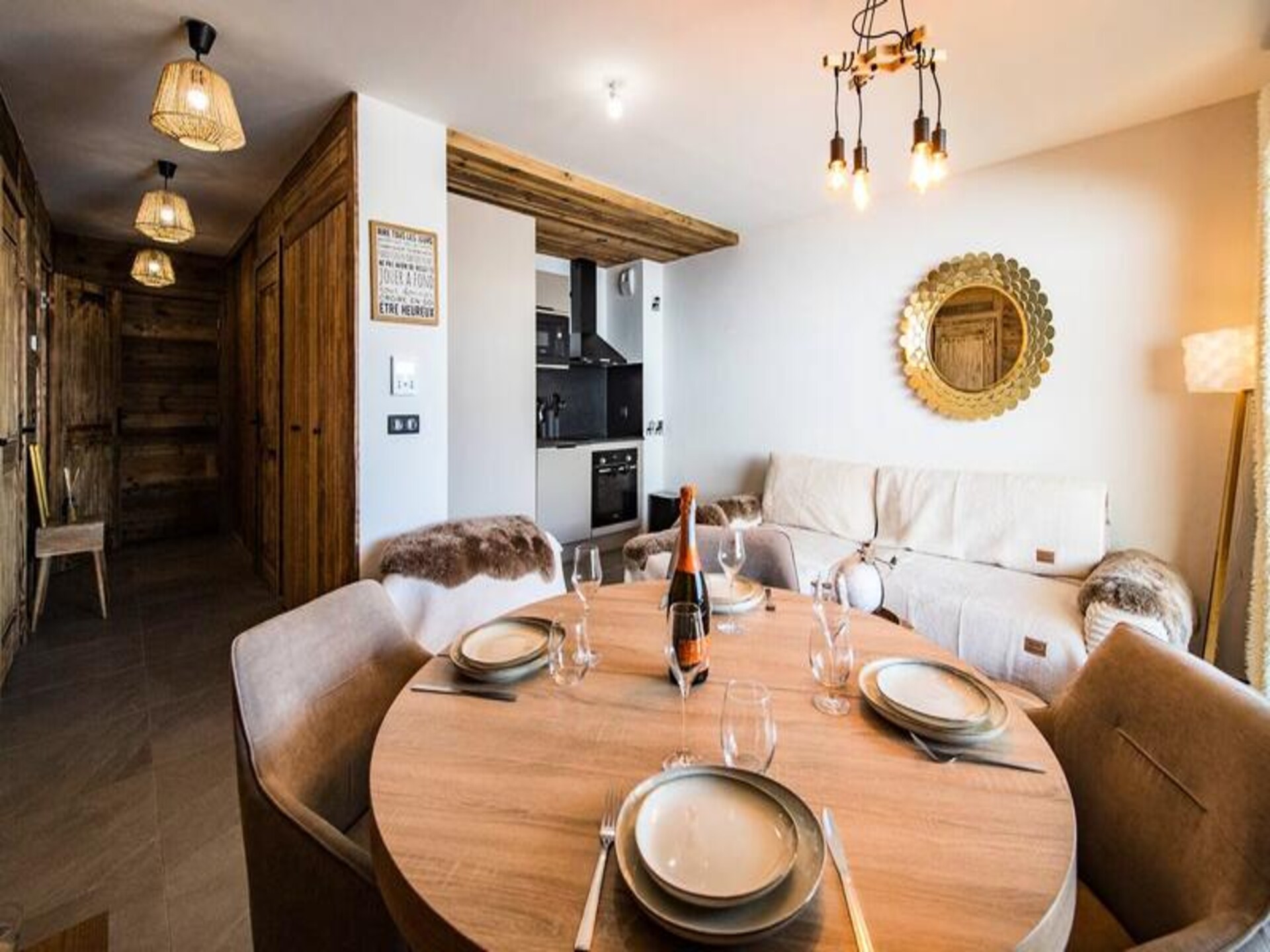 Ski-in ski-out appartement La Grande Verdette met privéjacuzzi in La Toussuire - foto 10