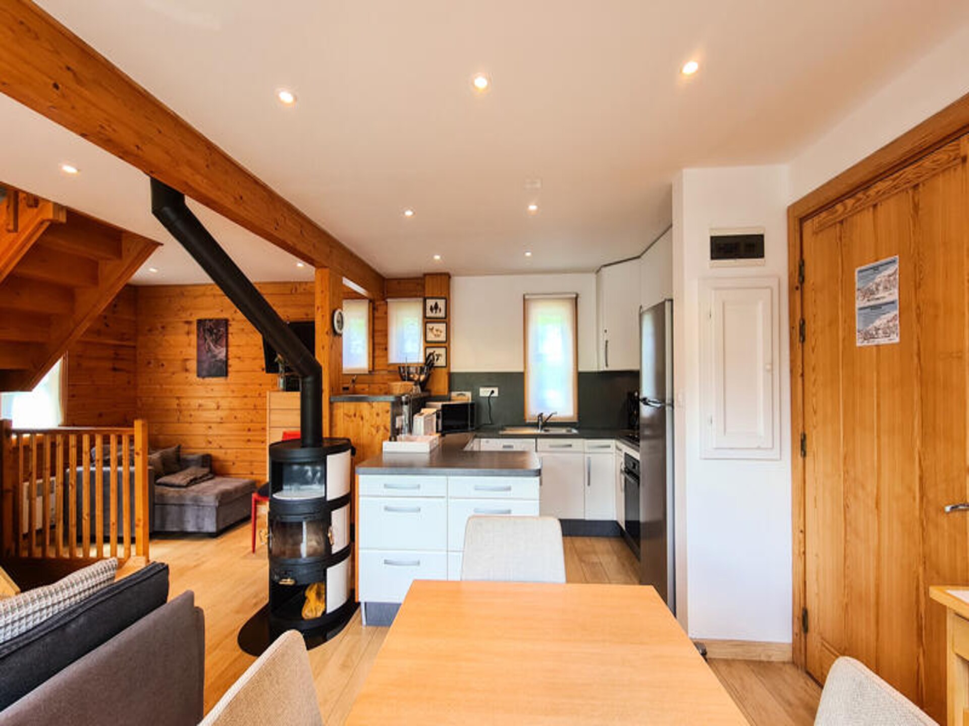 Scandinavisch chalet in Magland voor 8 personen, vlakbij de pistes - foto 12