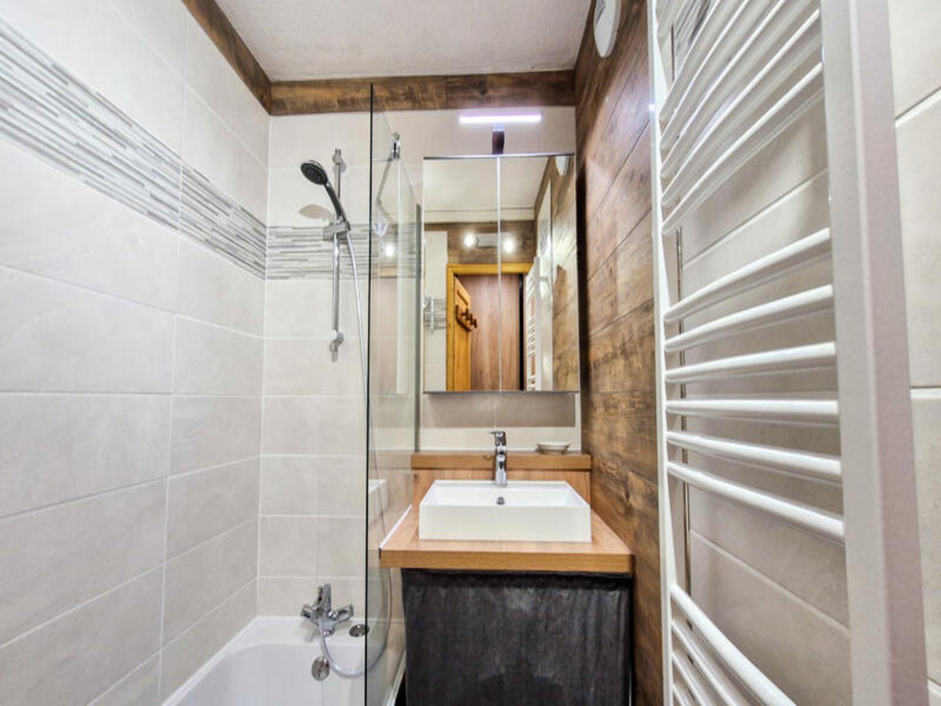Knus appartement in Flaine Forêt, 250m van de piste met zuidbalkon - foto 13