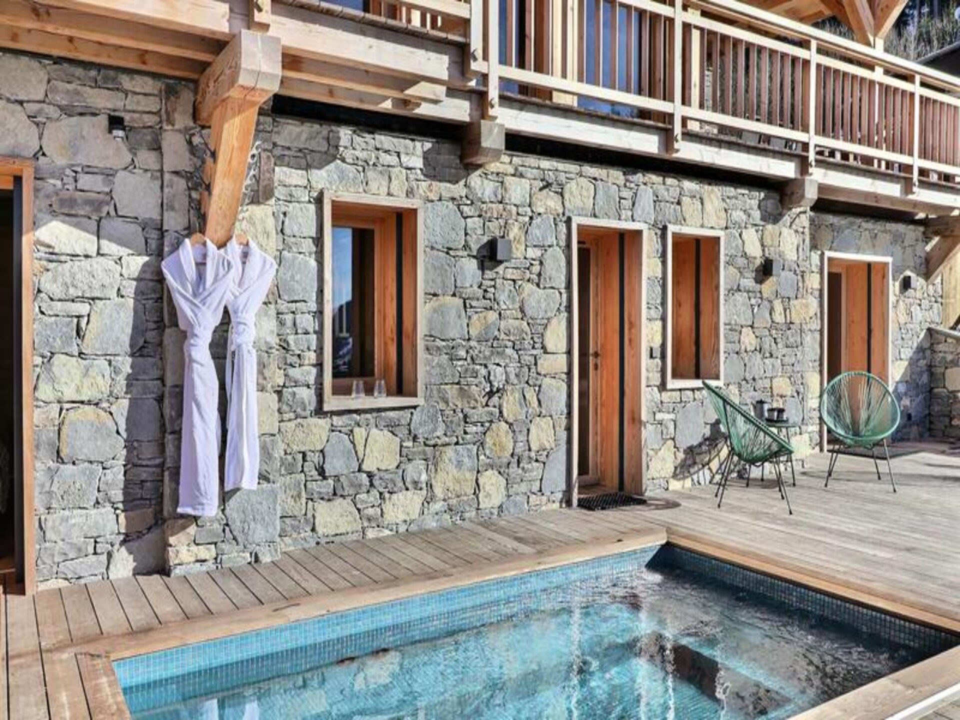 Luxe chalet Les Gets met sauna, jacuzzi en panoramisch uitzicht op de Alpen - foto 2