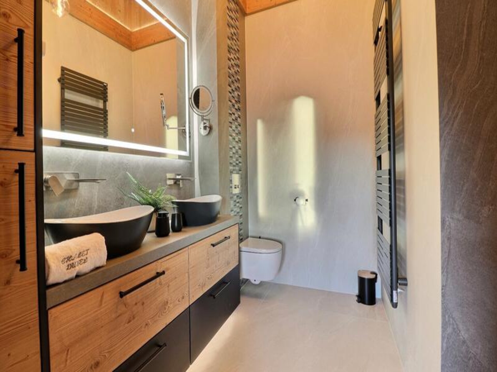 Luxe chalet Les Gets met sauna, jacuzzi en panoramisch uitzicht op de Alpen - foto 12