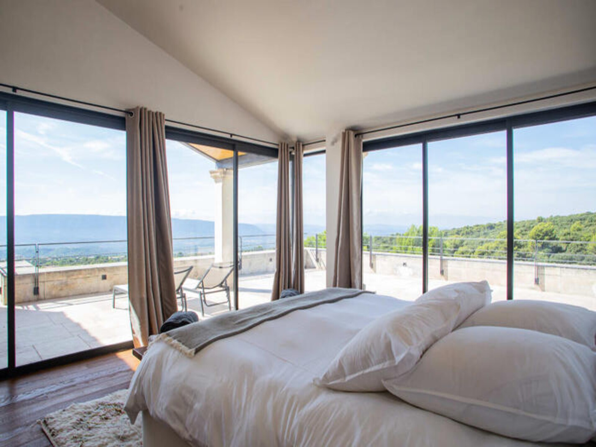 Luxe villa in Gordes met 8 slaapkamers, privézwembad en panoramisch uitzicht - foto 29