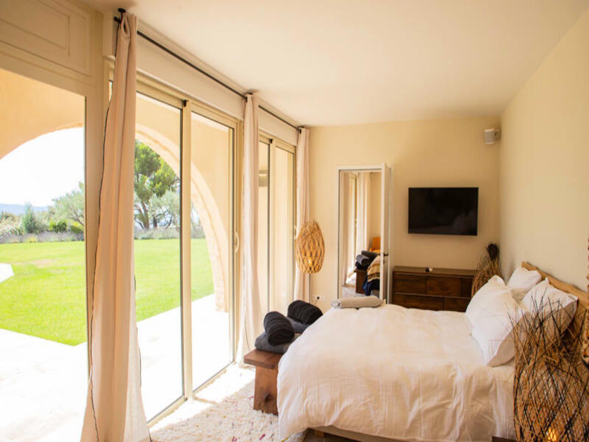 Luxe villa in Gordes met 8 slaapkamers, privézwembad en panoramisch uitzicht - foto 49