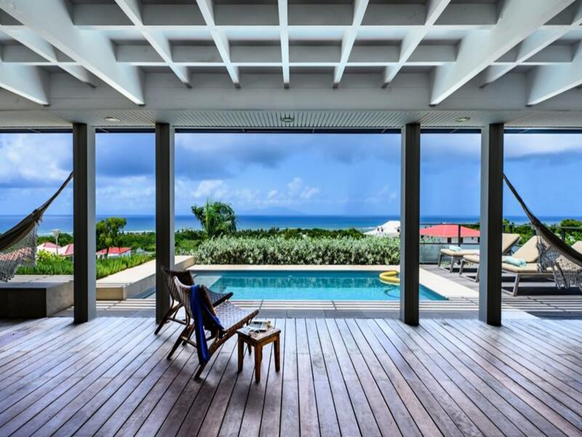 Moderne villa met privézwembad en panoramisch uitzicht op zee in Grand-Bourg - foto 10
