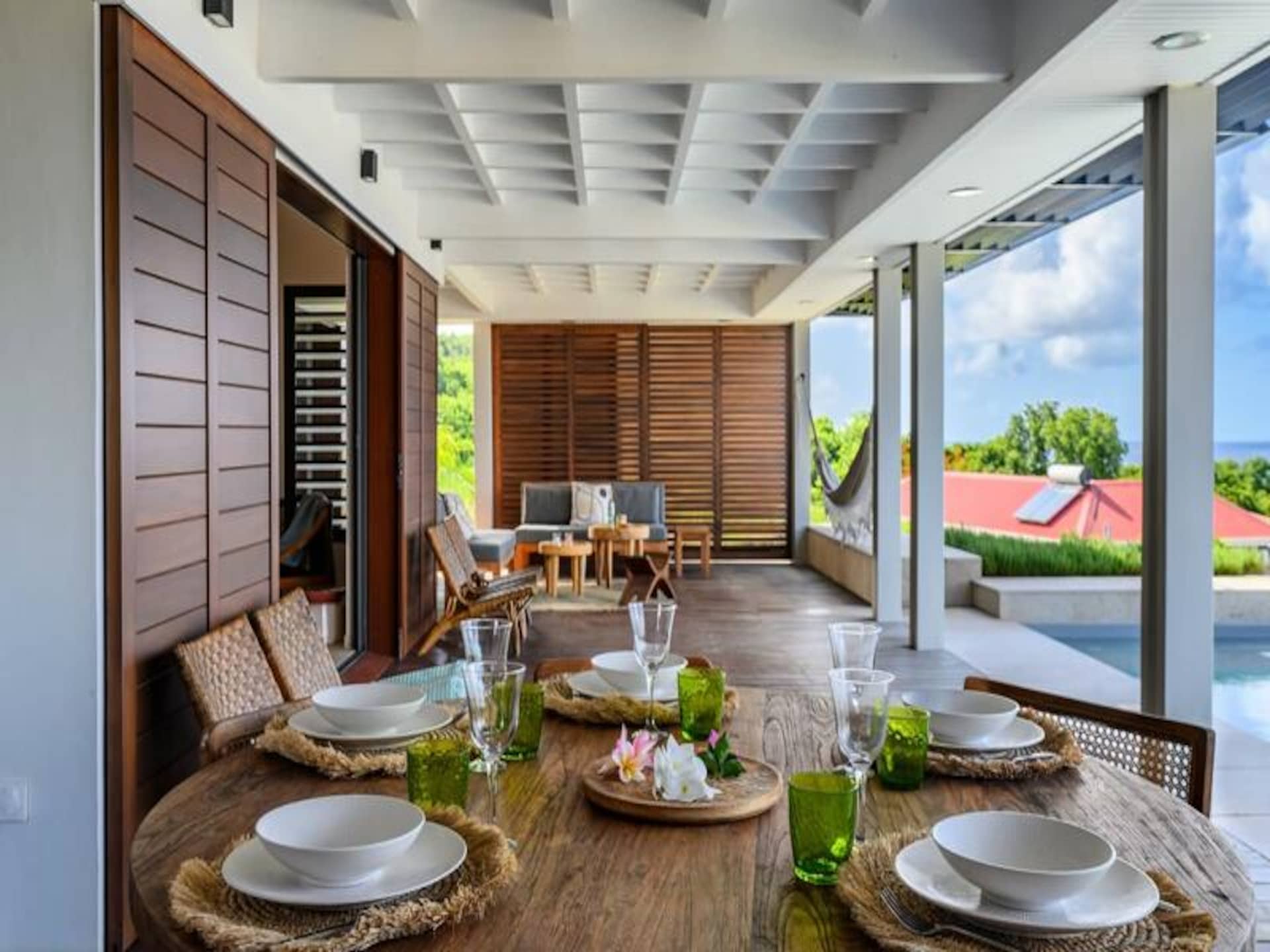 Moderne villa met privézwembad en panoramisch uitzicht op zee in Grand-Bourg - foto 15