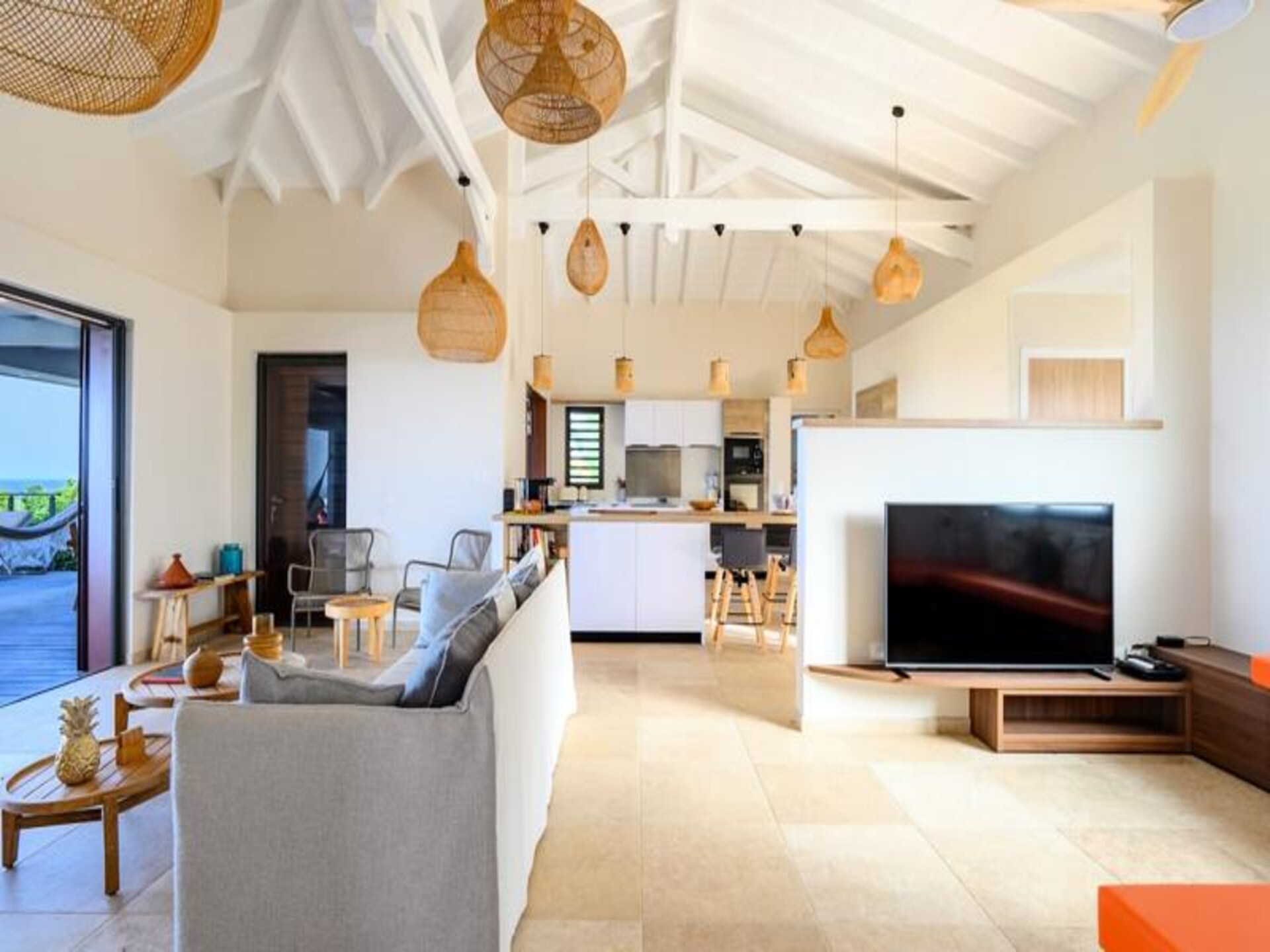 Moderne villa met privézwembad en panoramisch uitzicht op zee in Grand-Bourg - foto 34