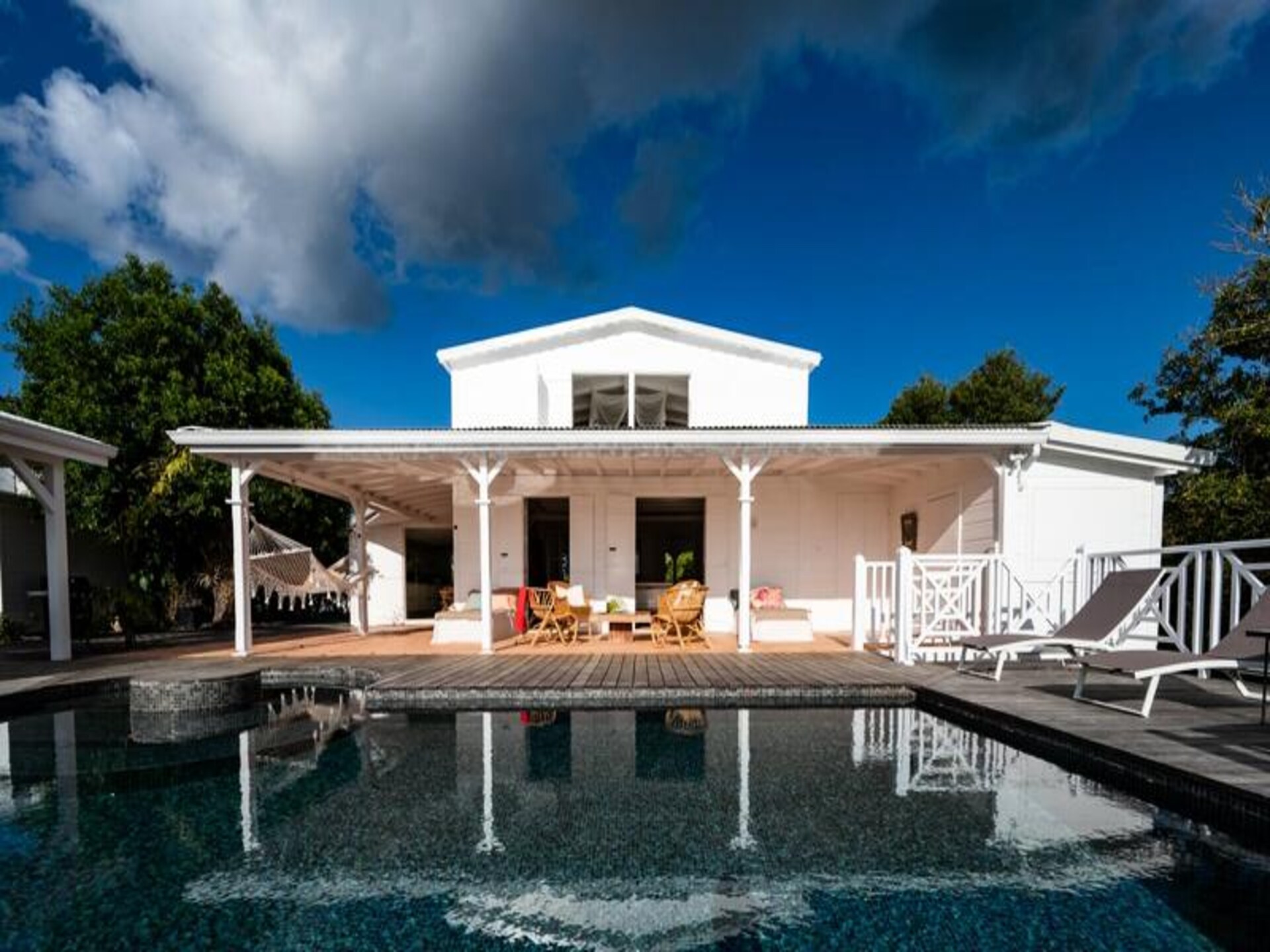 Villa Blanche in Grand-Bourg: luxe voor 11 personen met privézwembad en zeezicht - foto 5