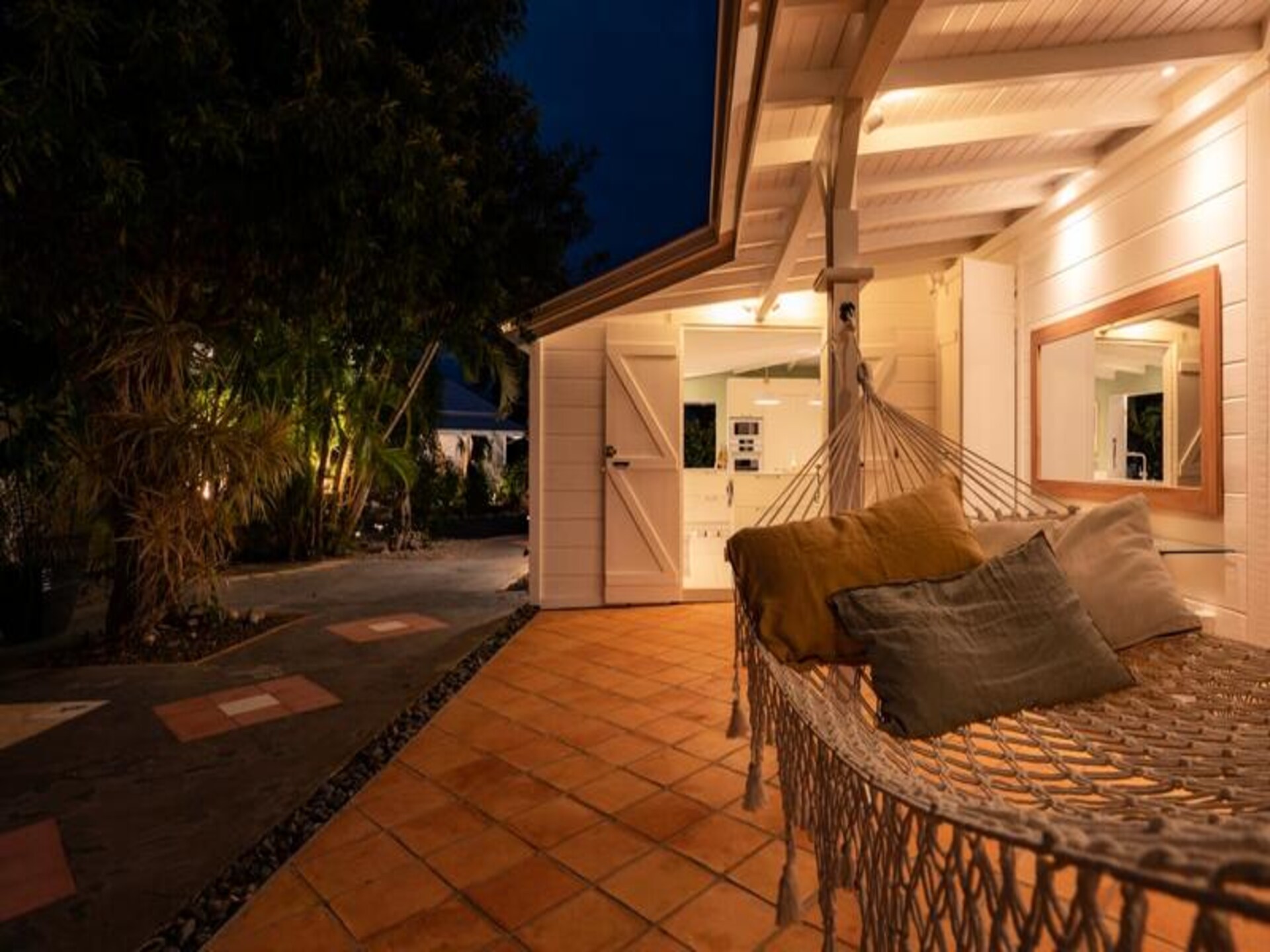 Villa Blanche in Grand-Bourg: luxe voor 11 personen met privézwembad en zeezicht - foto 67