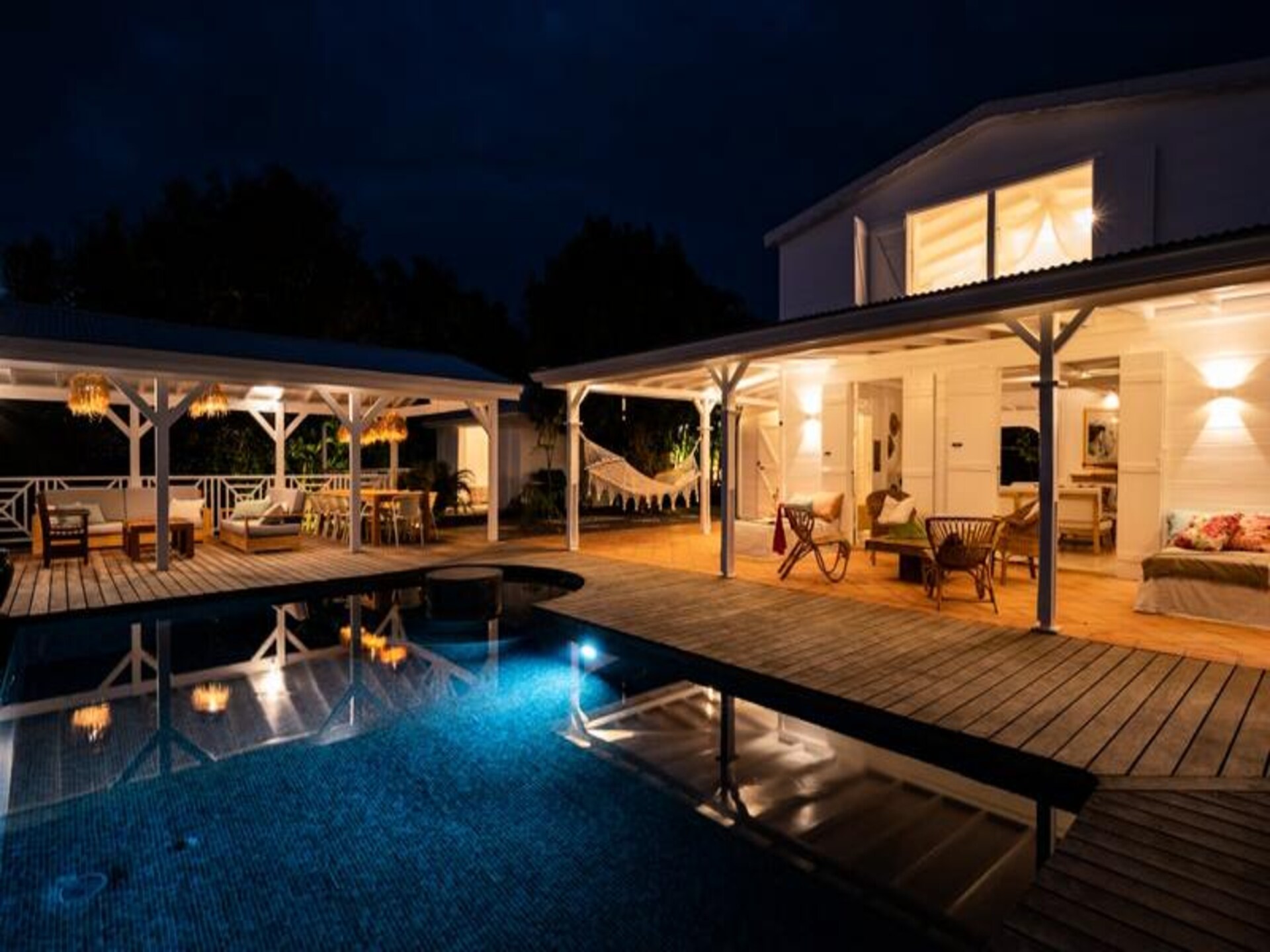Villa Blanche in Grand-Bourg: luxe voor 11 personen met privézwembad en zeezicht - foto 77
