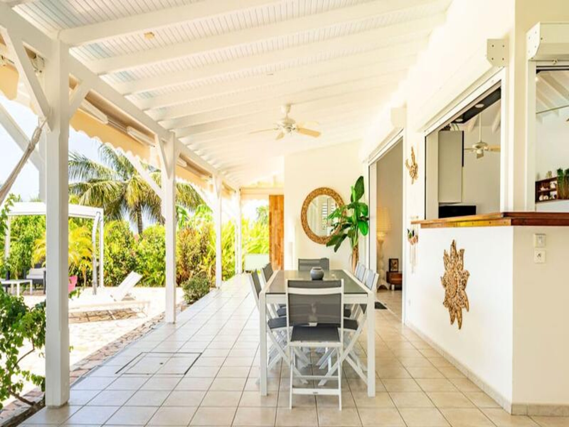 Villa Margaux: Luxe appartement met panoramisch zeezicht in Grand-Bourg - foto 5
