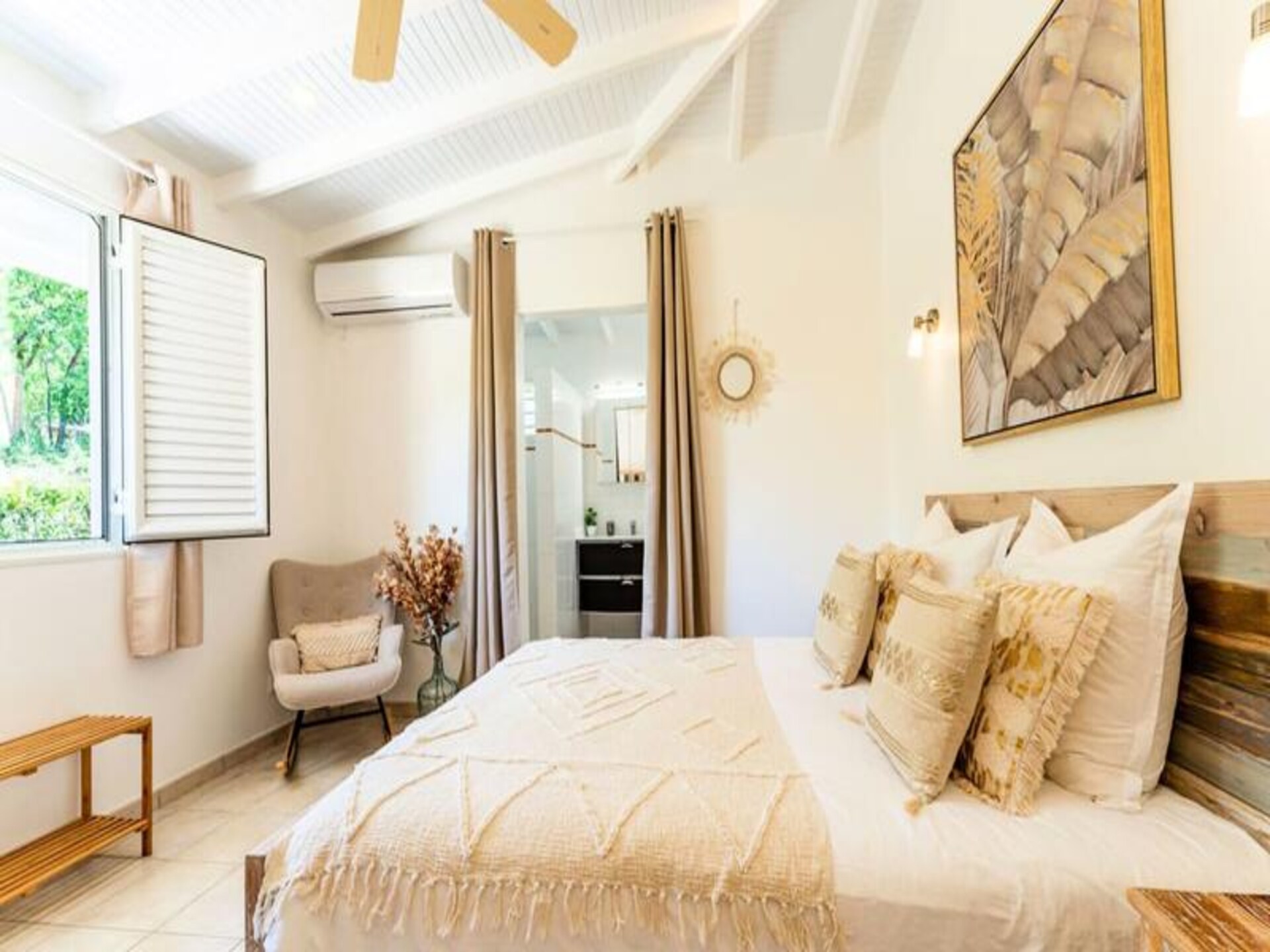 Villa Margaux: Luxe appartement met panoramisch zeezicht in Grand-Bourg - foto 22