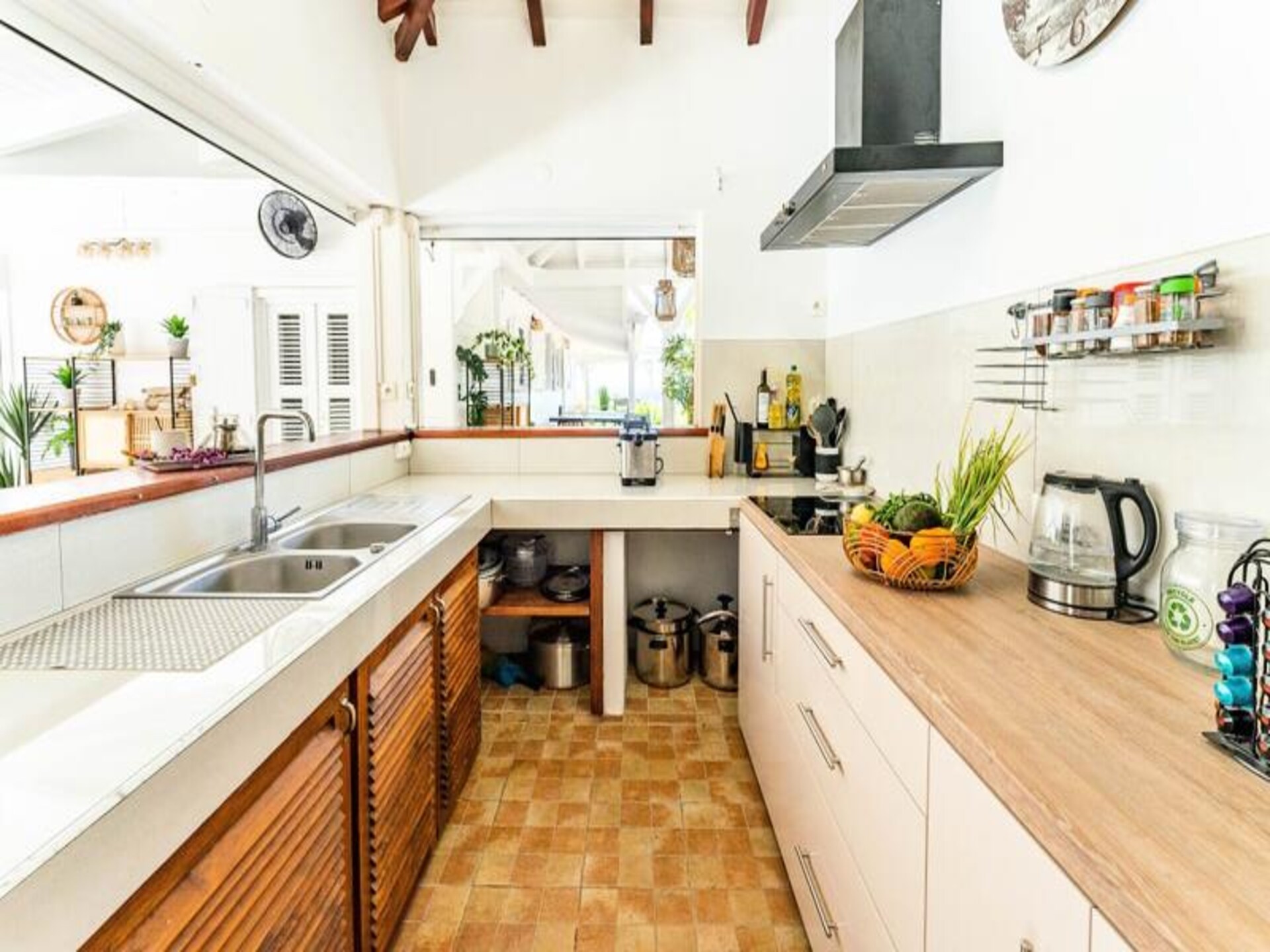 Villa Moca: Elegantie en weids zeezicht boven Grand-Bourg voor 8 personen - foto 15