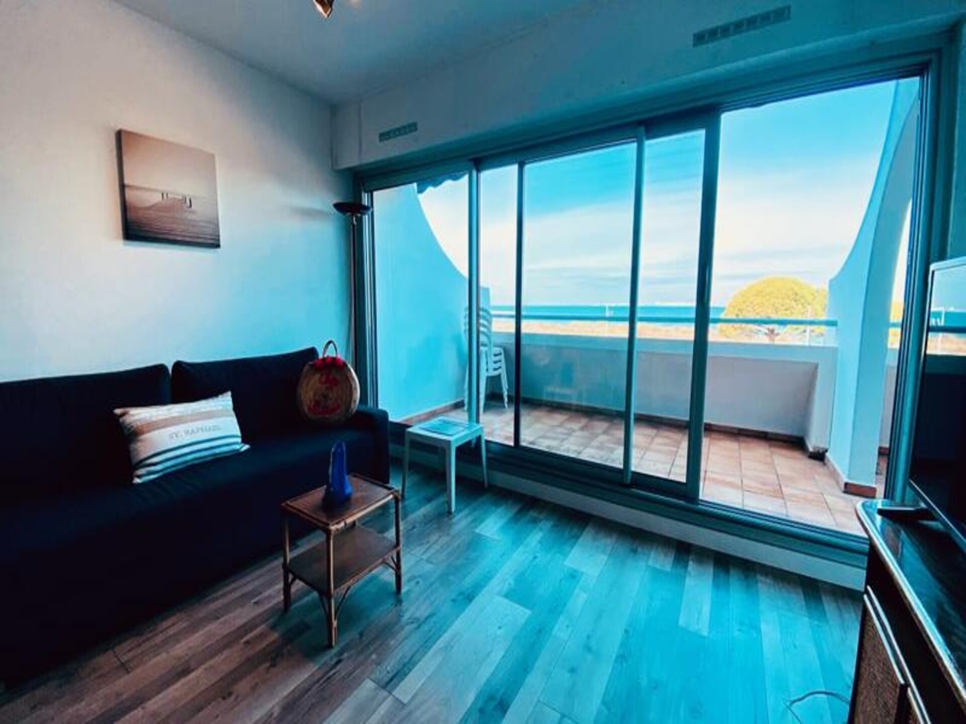 Licht appartement op de bovenste verdieping met uitzicht op zee en privé-terras - foto 8