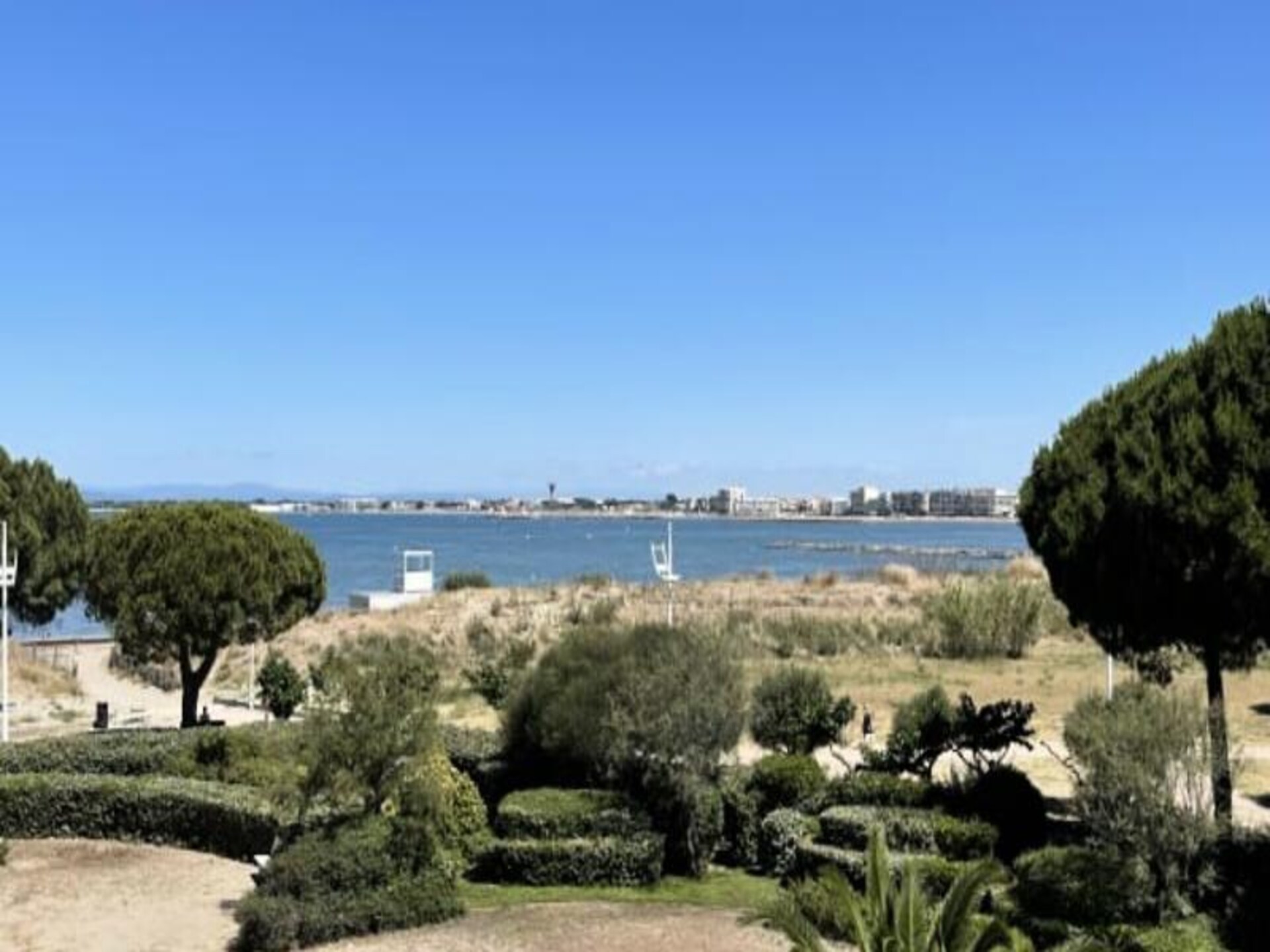 Licht appartement op de bovenste verdieping met uitzicht op zee en privé-terras - foto 41