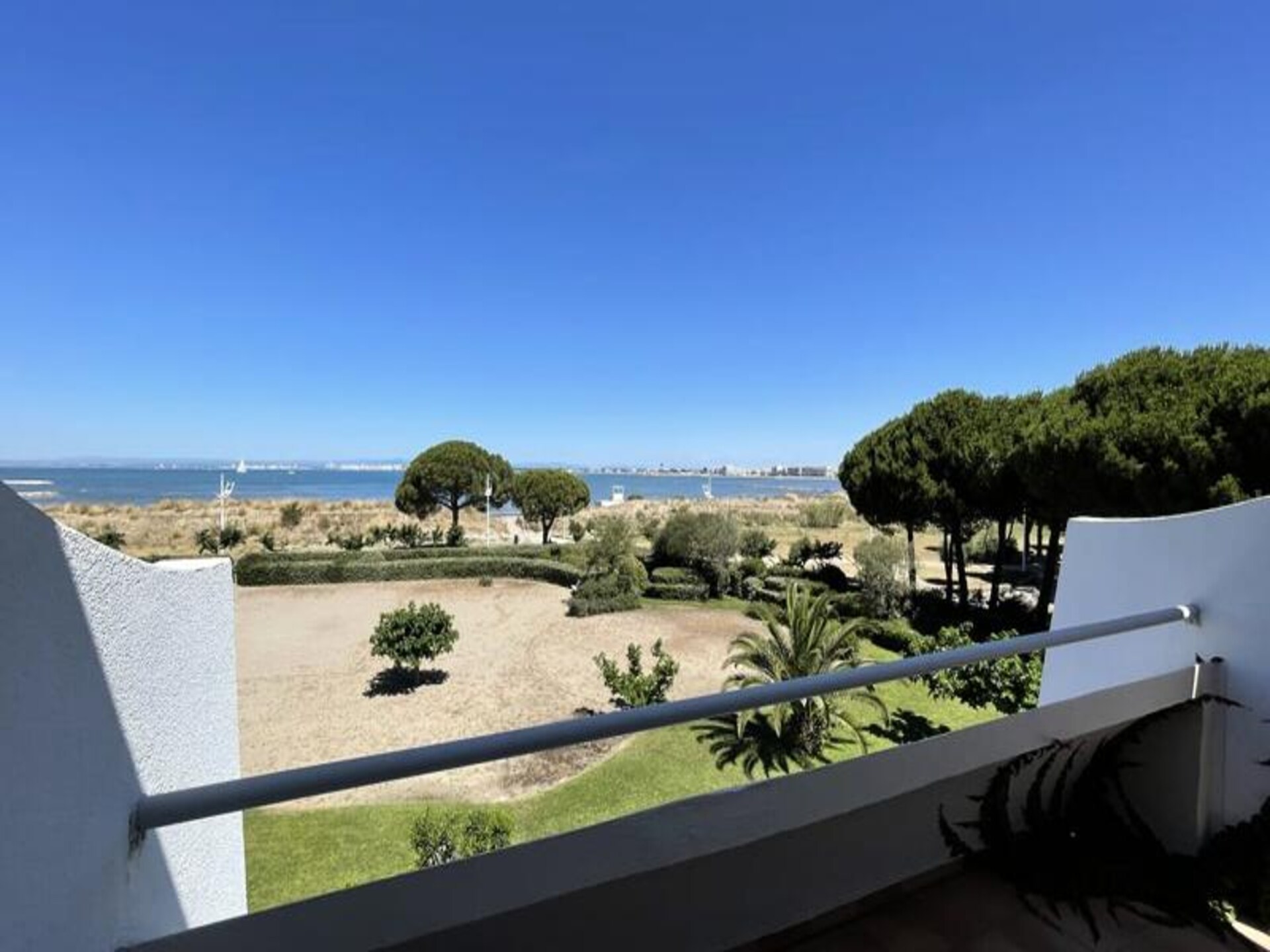Licht appartement op de bovenste verdieping met uitzicht op zee en privé-terras - foto 43