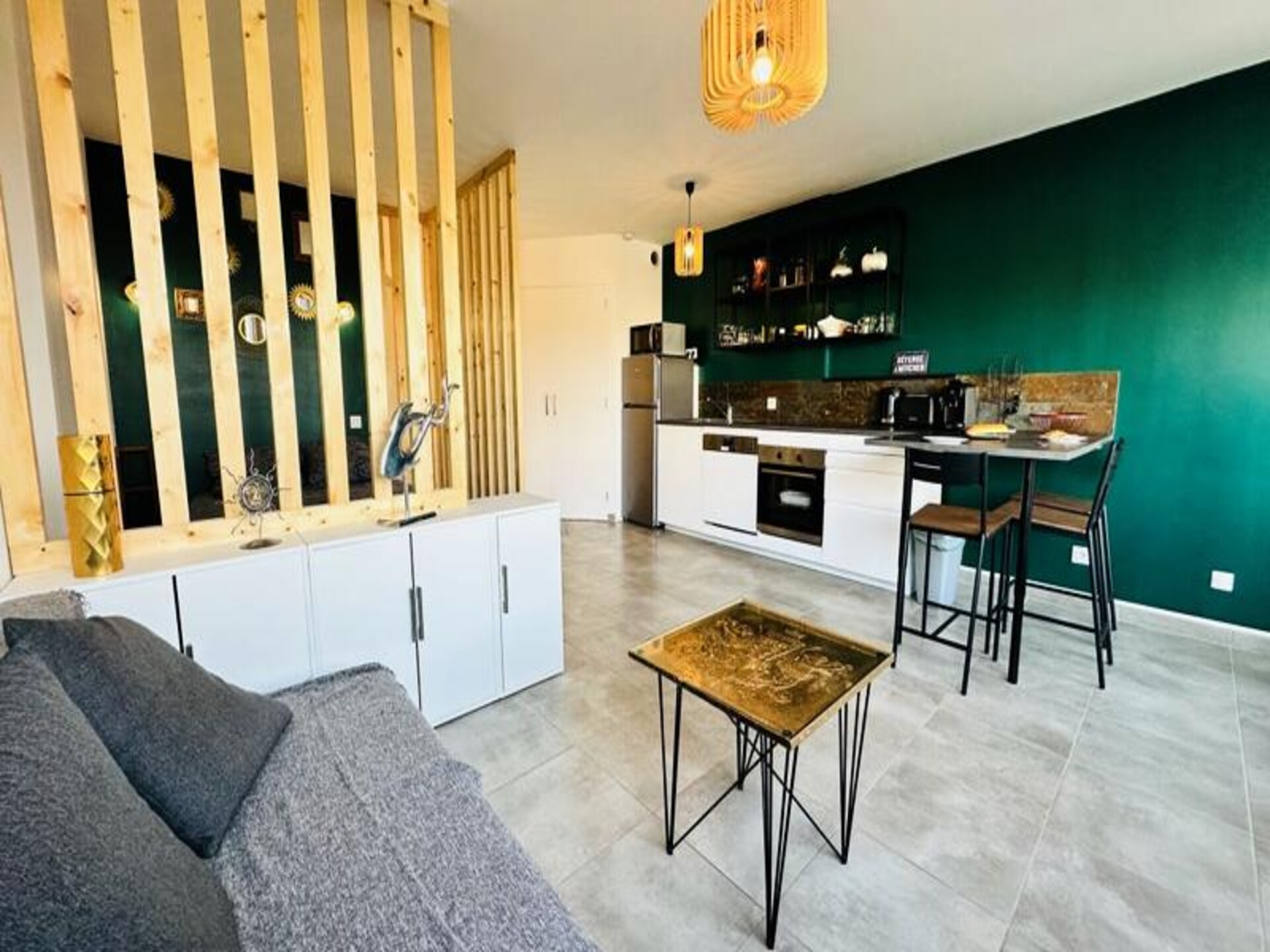 Studio met zeezicht in Résidence L'Emeraude Au Soleil, direct aan het strand - foto 1