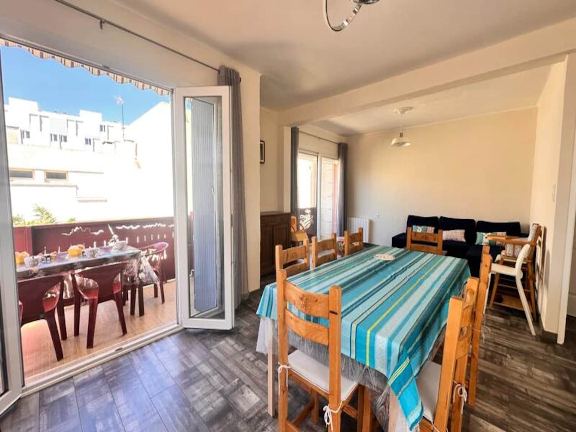 Zonnig appartement met terras op 400 meter van het strand in Le Grau du Roi - foto 4