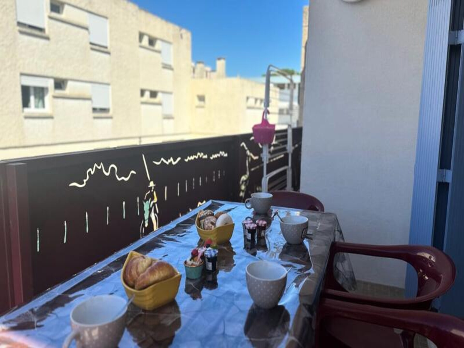 Zonnig appartement met terras op 400 meter van het strand in Le Grau du Roi - foto 24