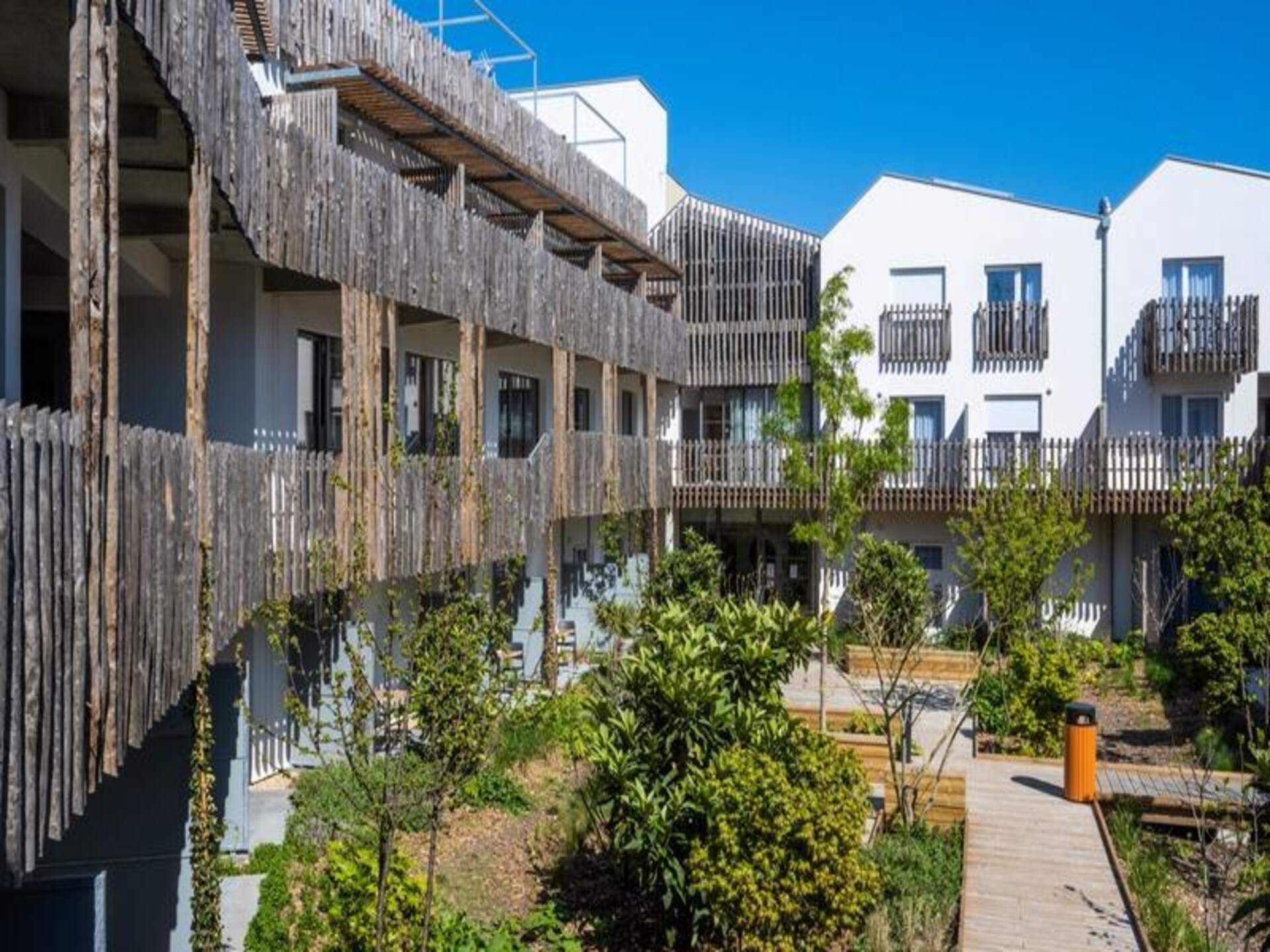 Knus appartement met spa & tuin, vlakbij haven La Rochelle - foto 7